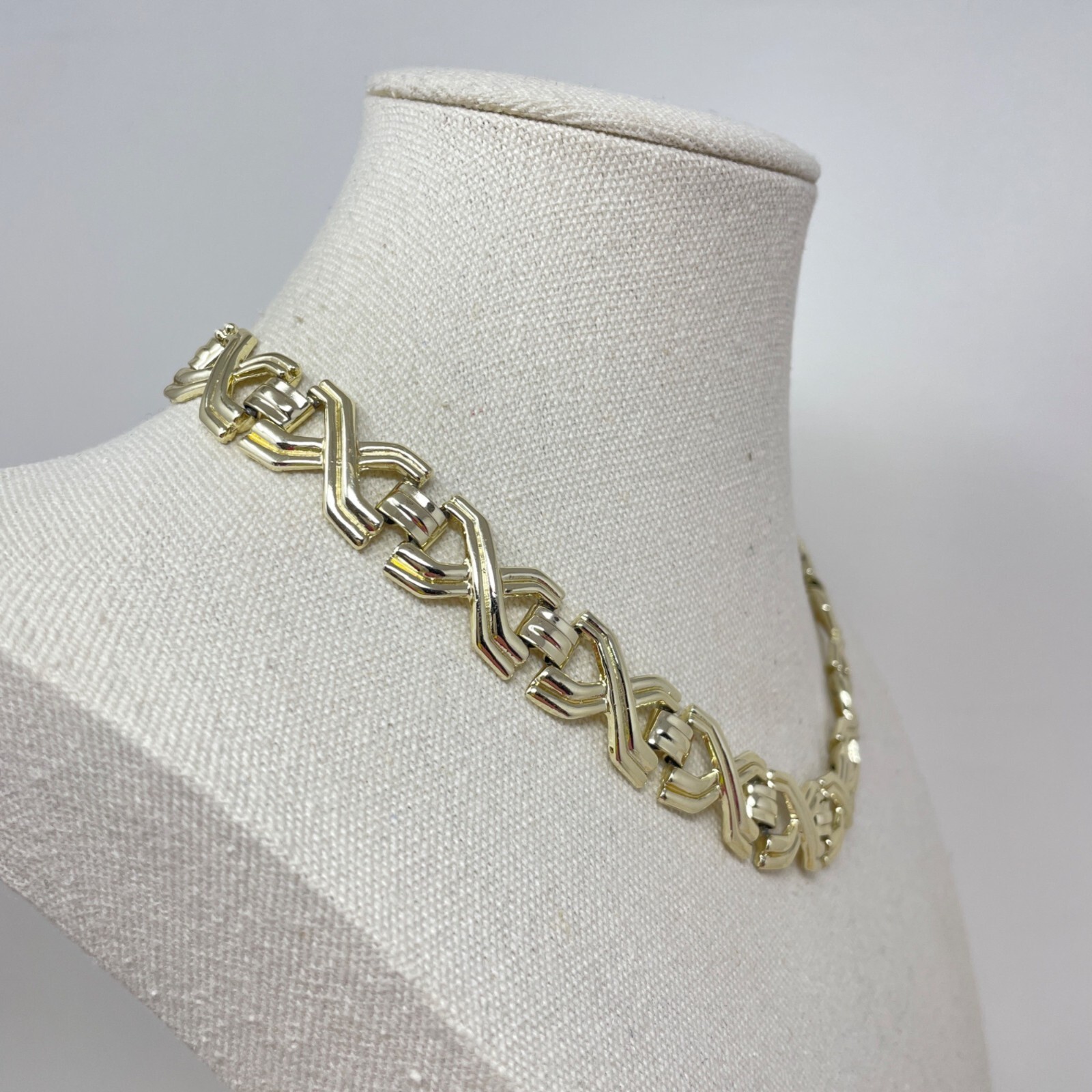 Vintage Choker Necklace Gold-Tone Chunky Retro Simple Geometric Minimal