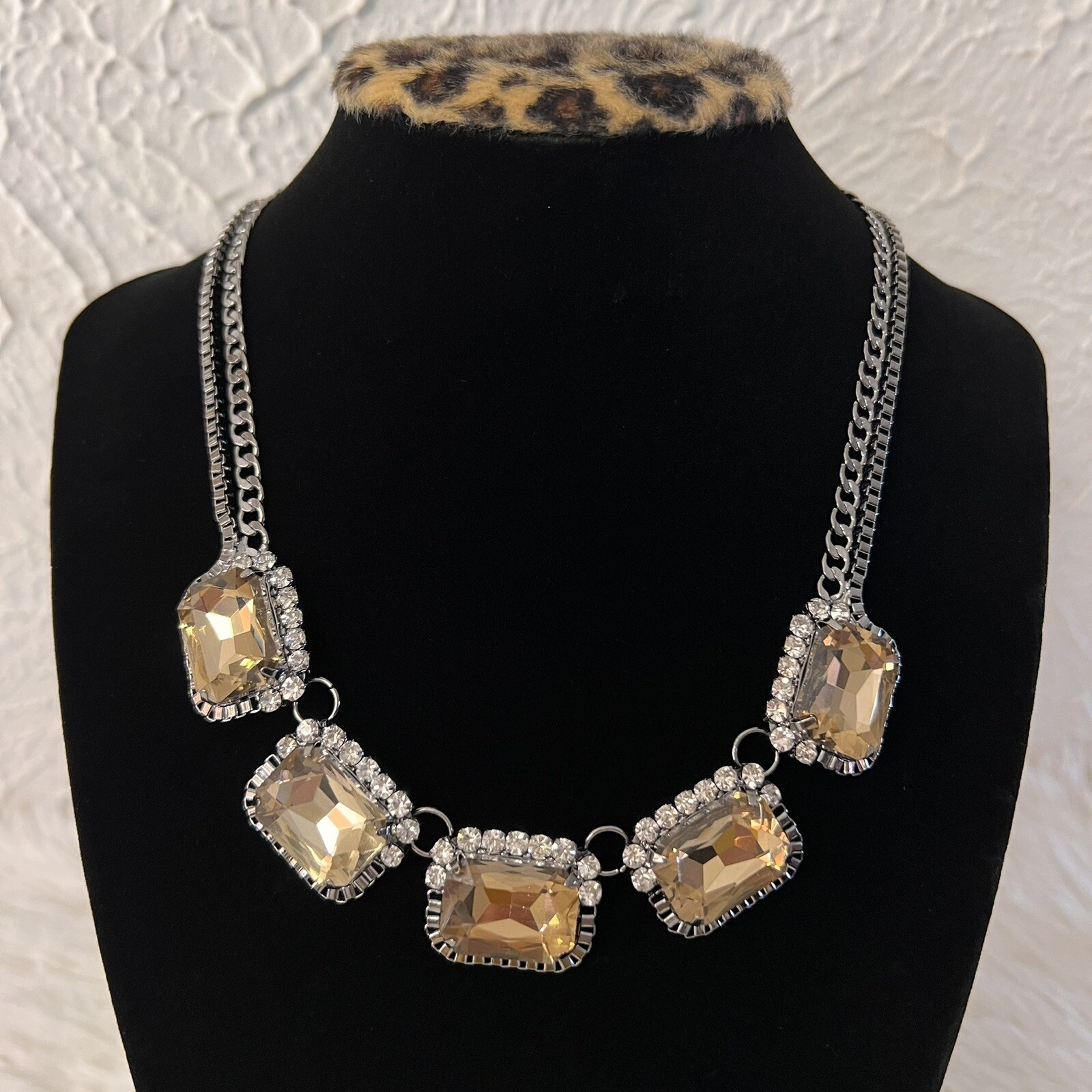 FAUX CITRINE RHINESTONE GLASS SILVER TONE CHOKER DOUBLE CHAIN NECKLACE 16.5″+ 3″