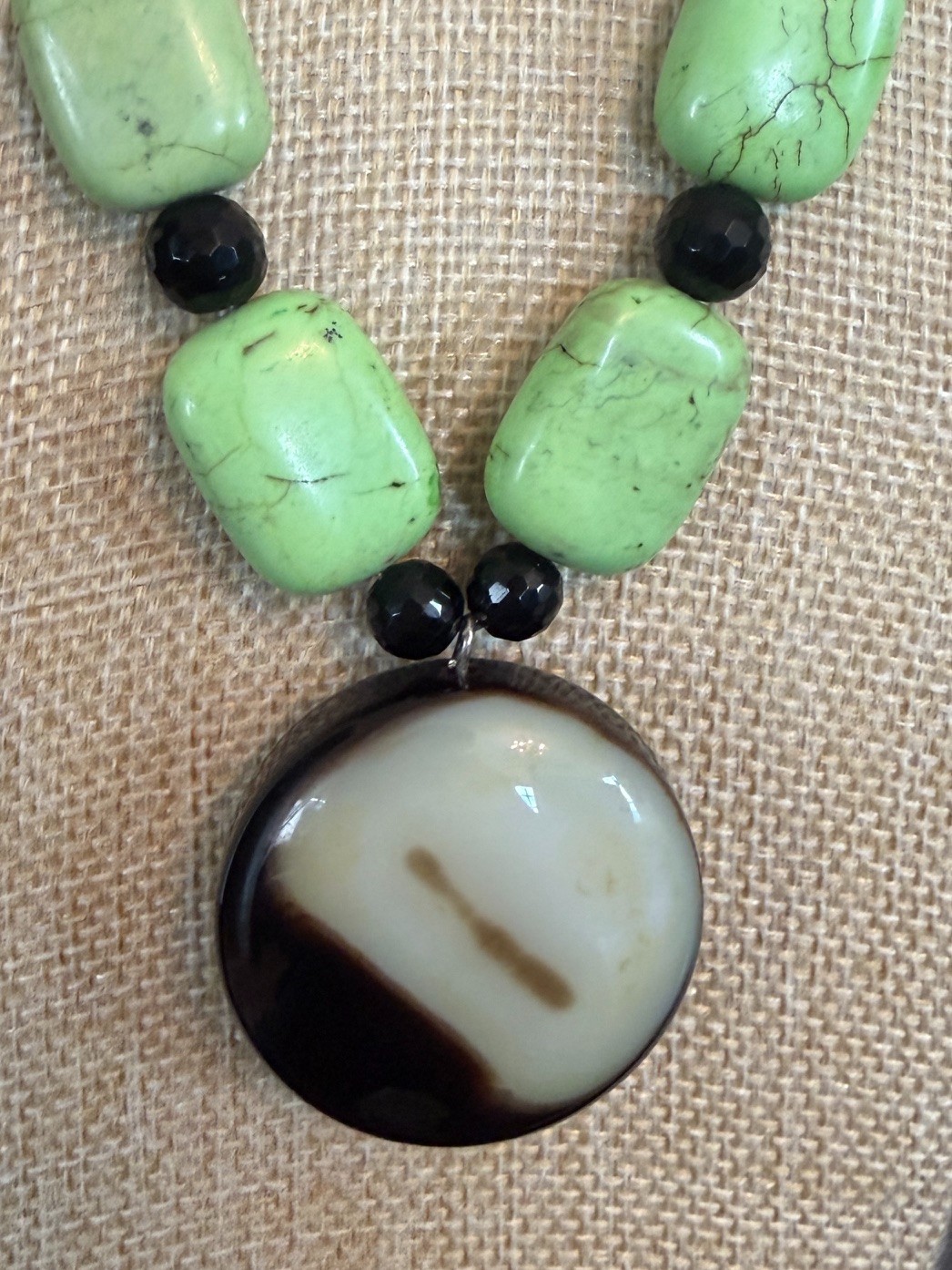 Estate Green Stone Bead Necklace Tests Jadeite/Spinel On Presidium Agate Pendant