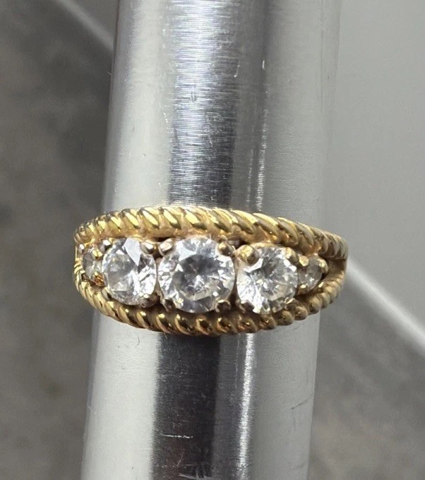 Vintage Art Deco Gold Plated 5 Stone CZ Ring With Rope Border Design Size 8.25