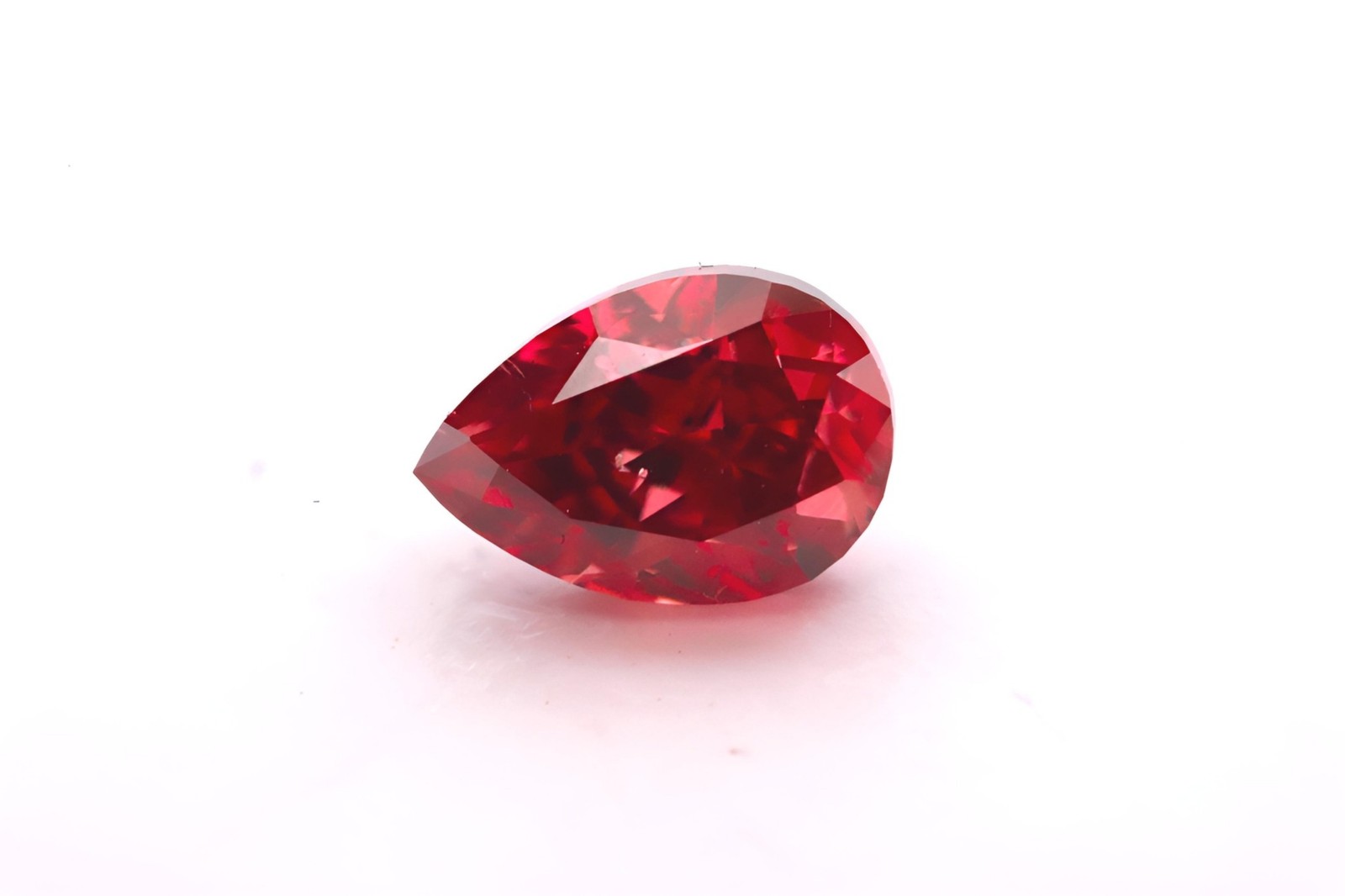 0.09ct Pear Mod Brilliant Fancy Deep Brown-Pink Diamond Red GIA Certified