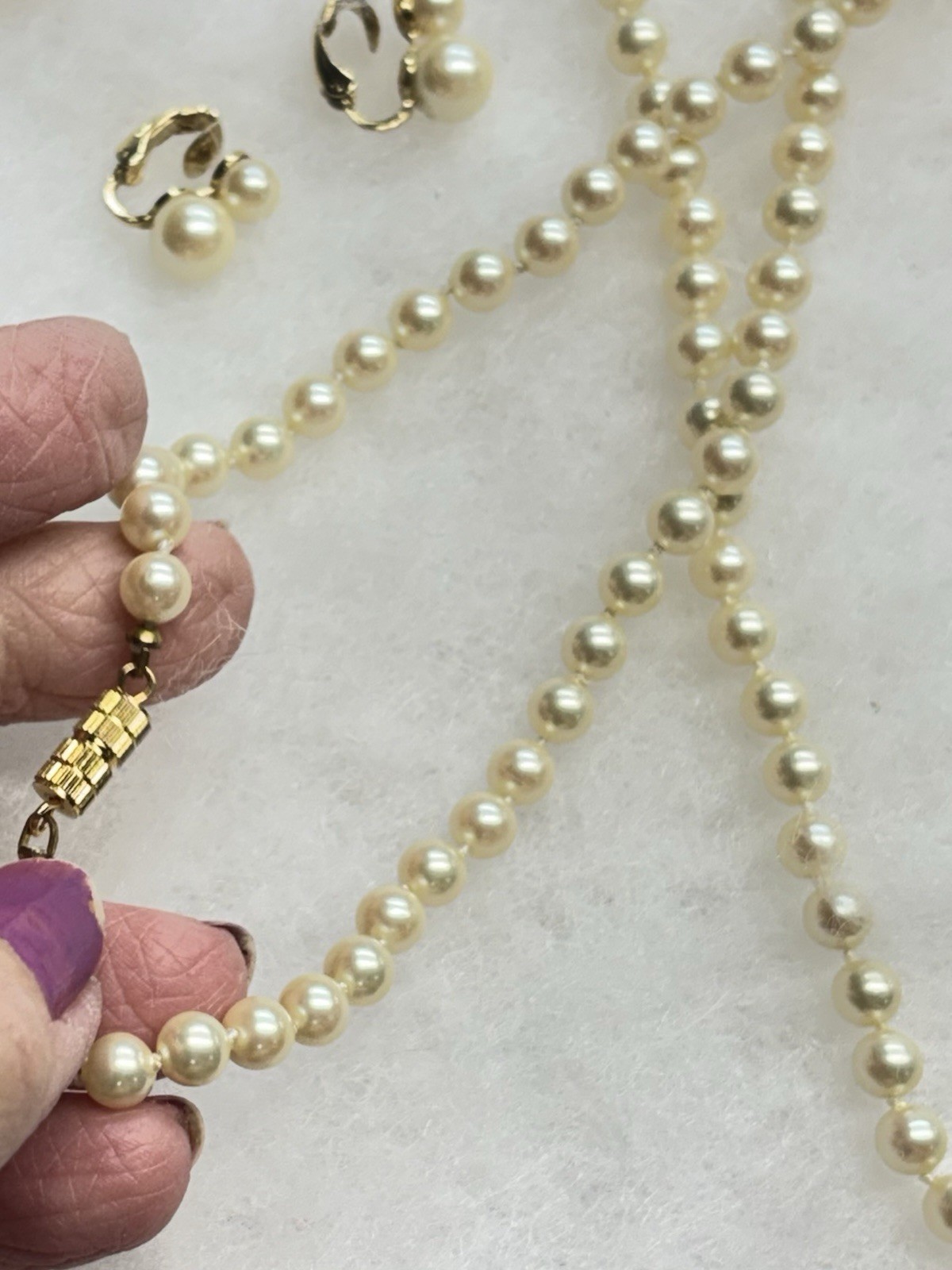 Faux Pearl Jewelry Lot W/ 1- Bar Pin Dangle, 2 Pr Earrings & Necklace. 1- AVON