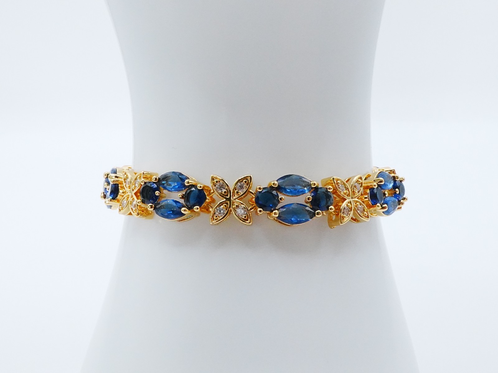 Bracelet Blue Gemstone & Cz Diamond 24K Yellow Gold Plated 7″ Women Jewelry