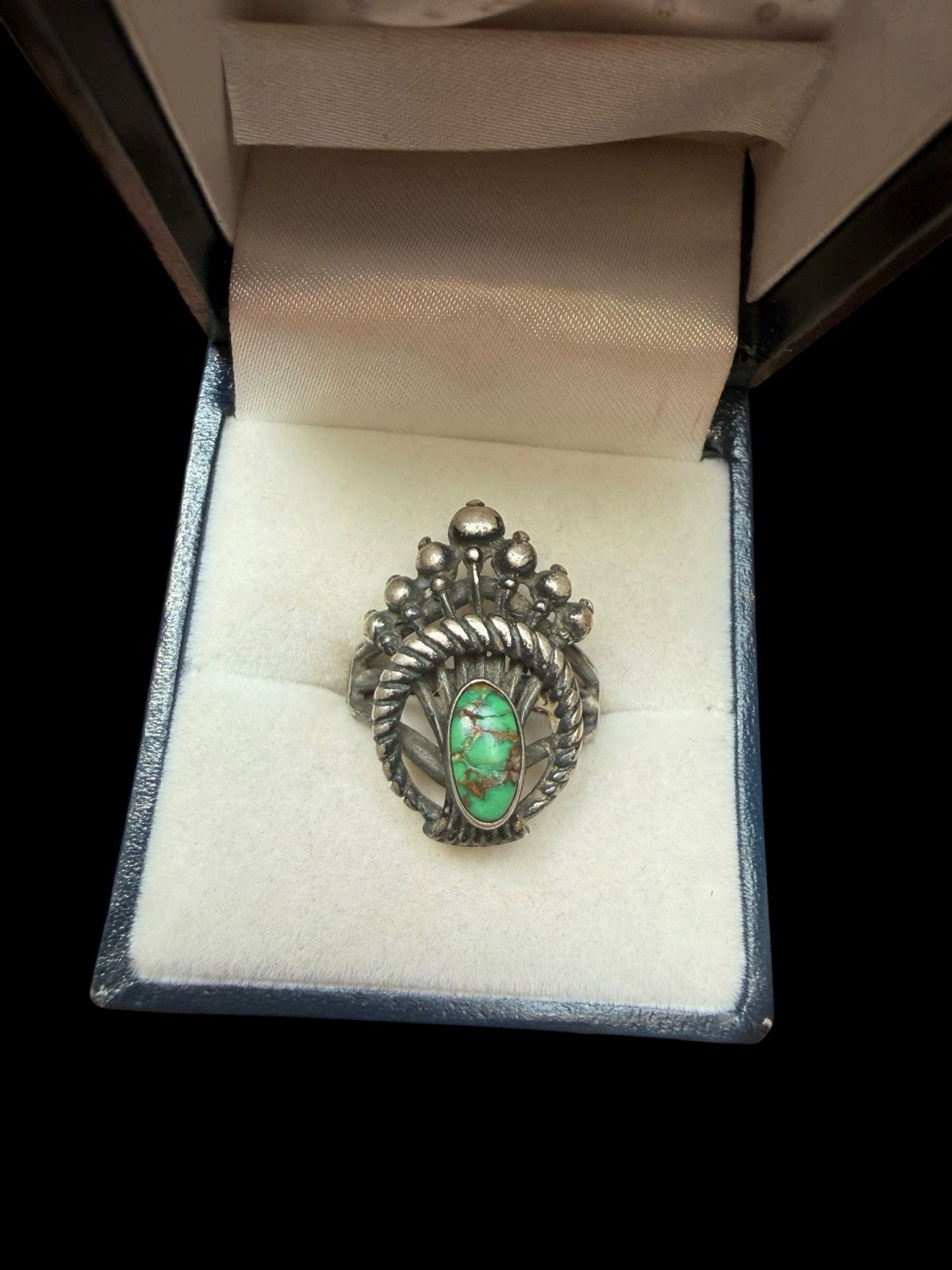 Unique Southwest Sterling Silver Green Turquoise Ring Size: 5.5