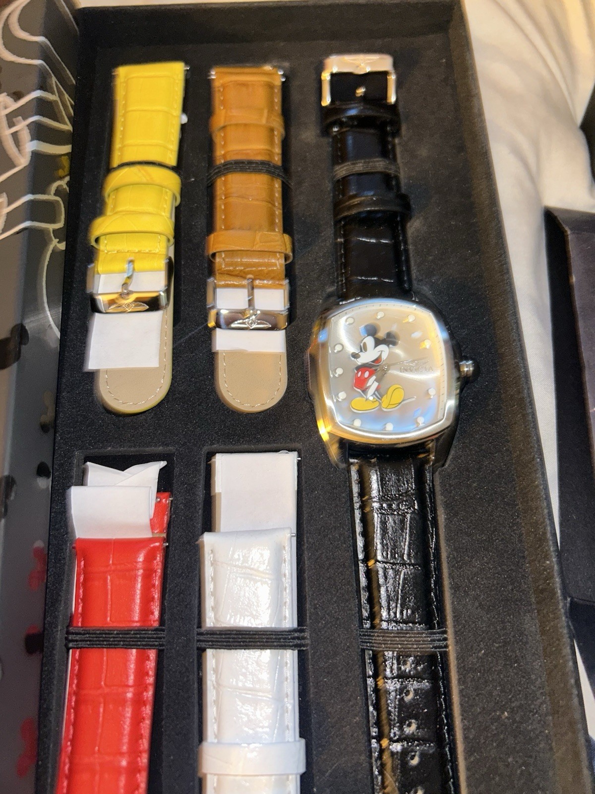 MINT Invicta Disney & Popeye Limited Edition Bundle – New with Factory Plastics,