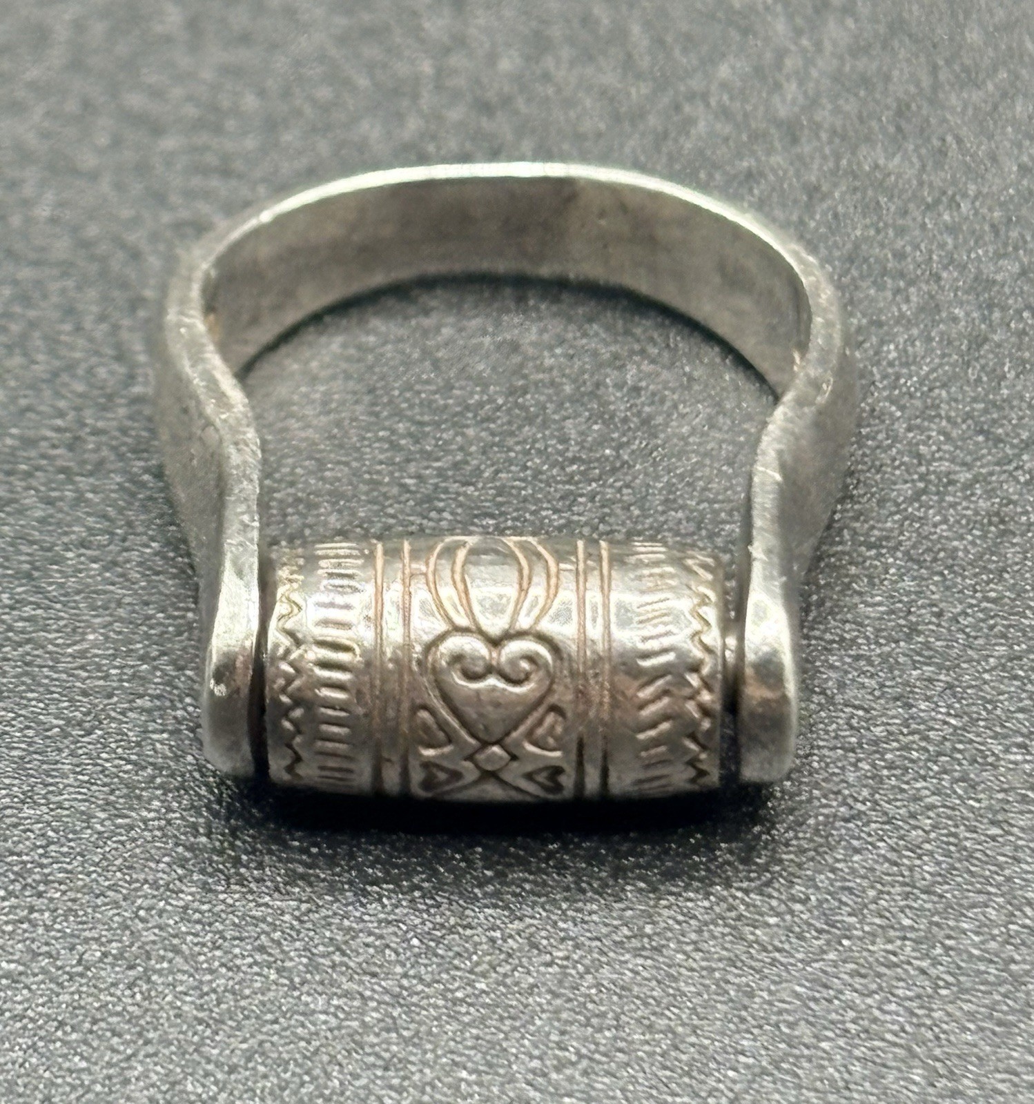 Brighton Sayan Spinner Roller Sterling 925 Ring Hearts Scroll Boho Band Sz7