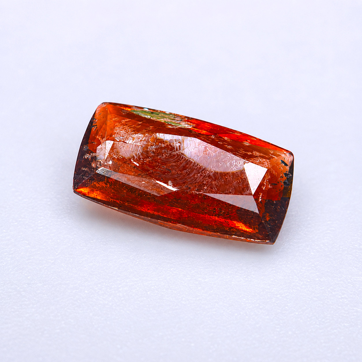 FREAKINGCAT – Rare Natural 1.22 ct PARGASITE – TANZANIA