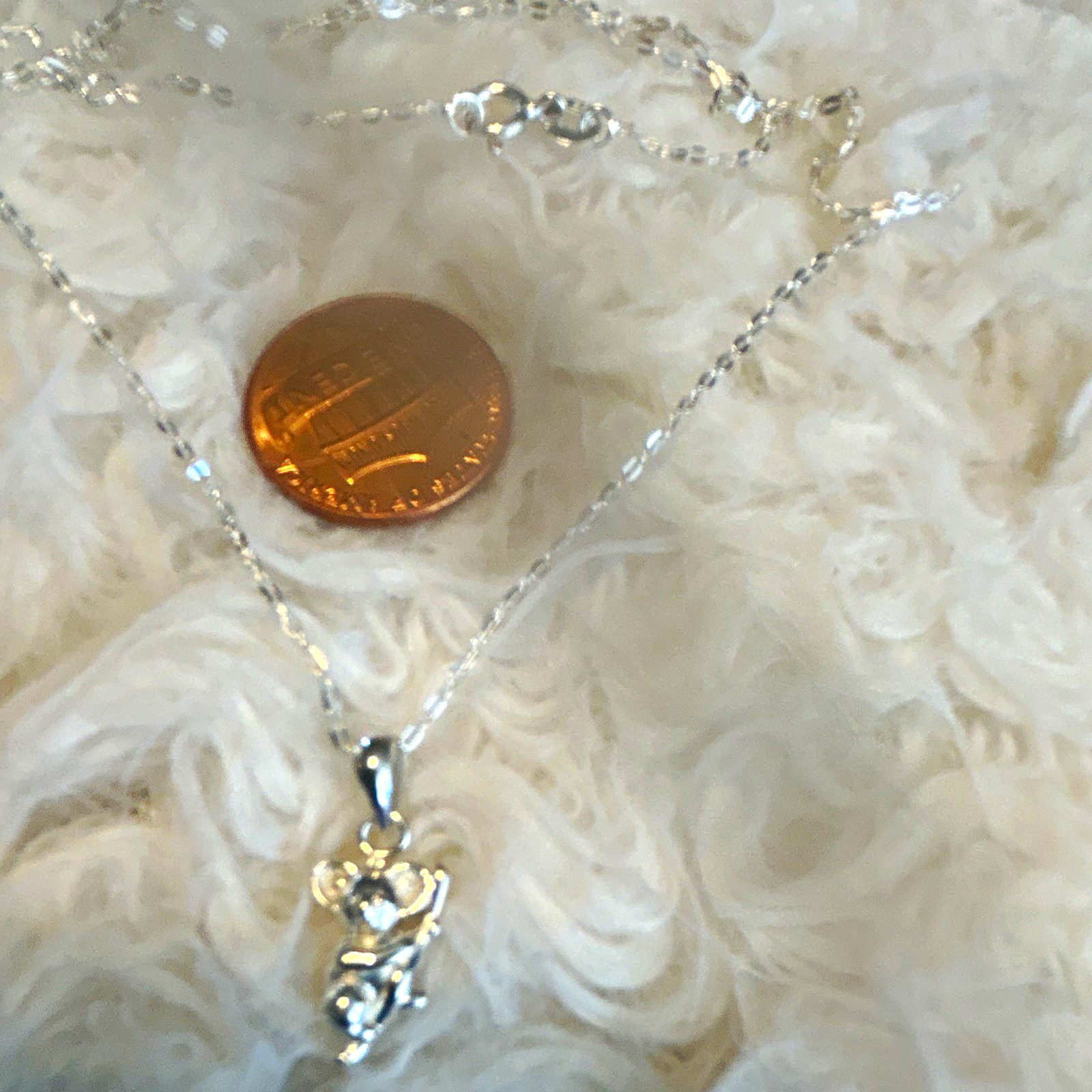 Angel-Shaped Silver Tone Metal Charm Pendant Cable Chain Necklace, No Stone