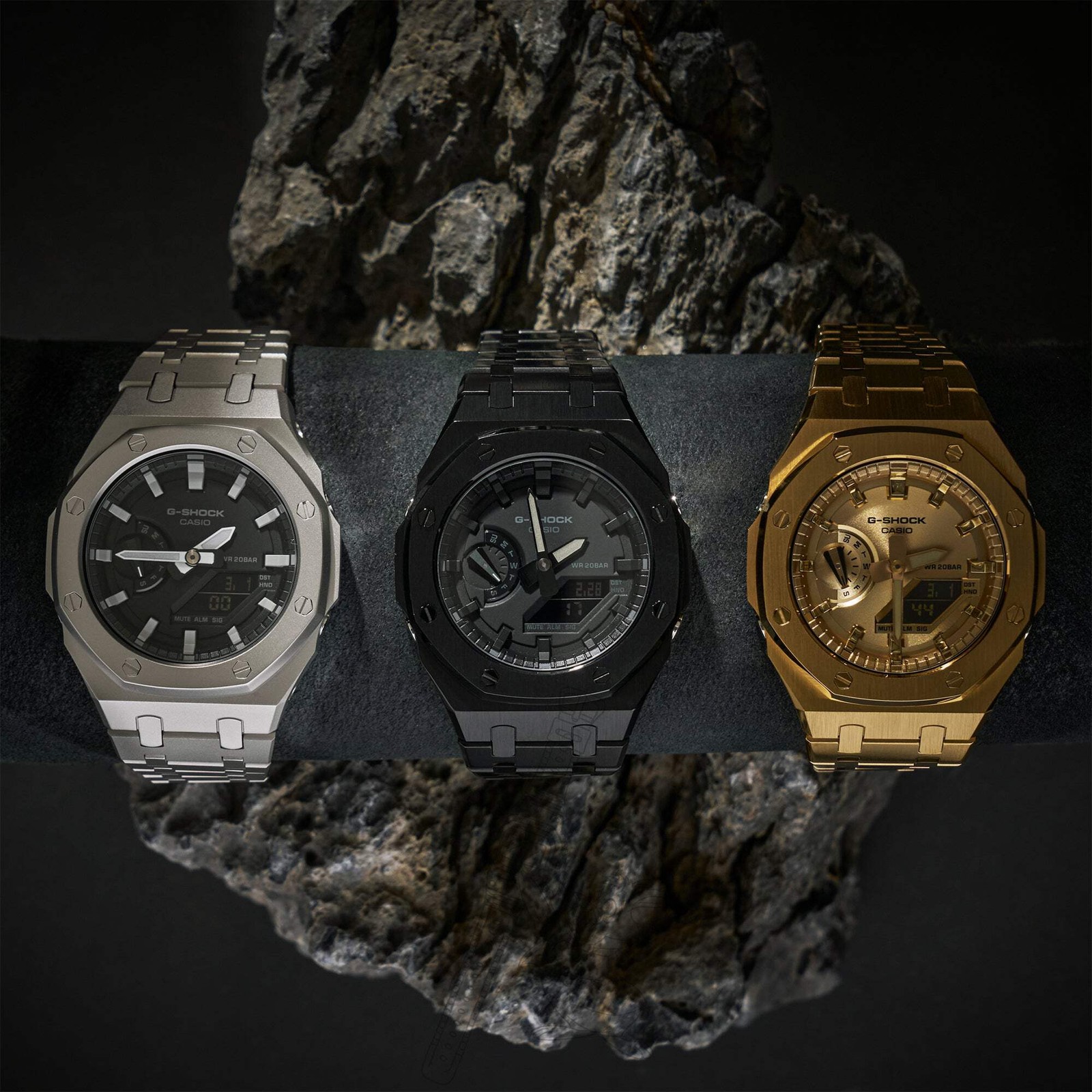 Casio GA-2100 G-Shock Watch – Black Metal Case Mod – Black Dial