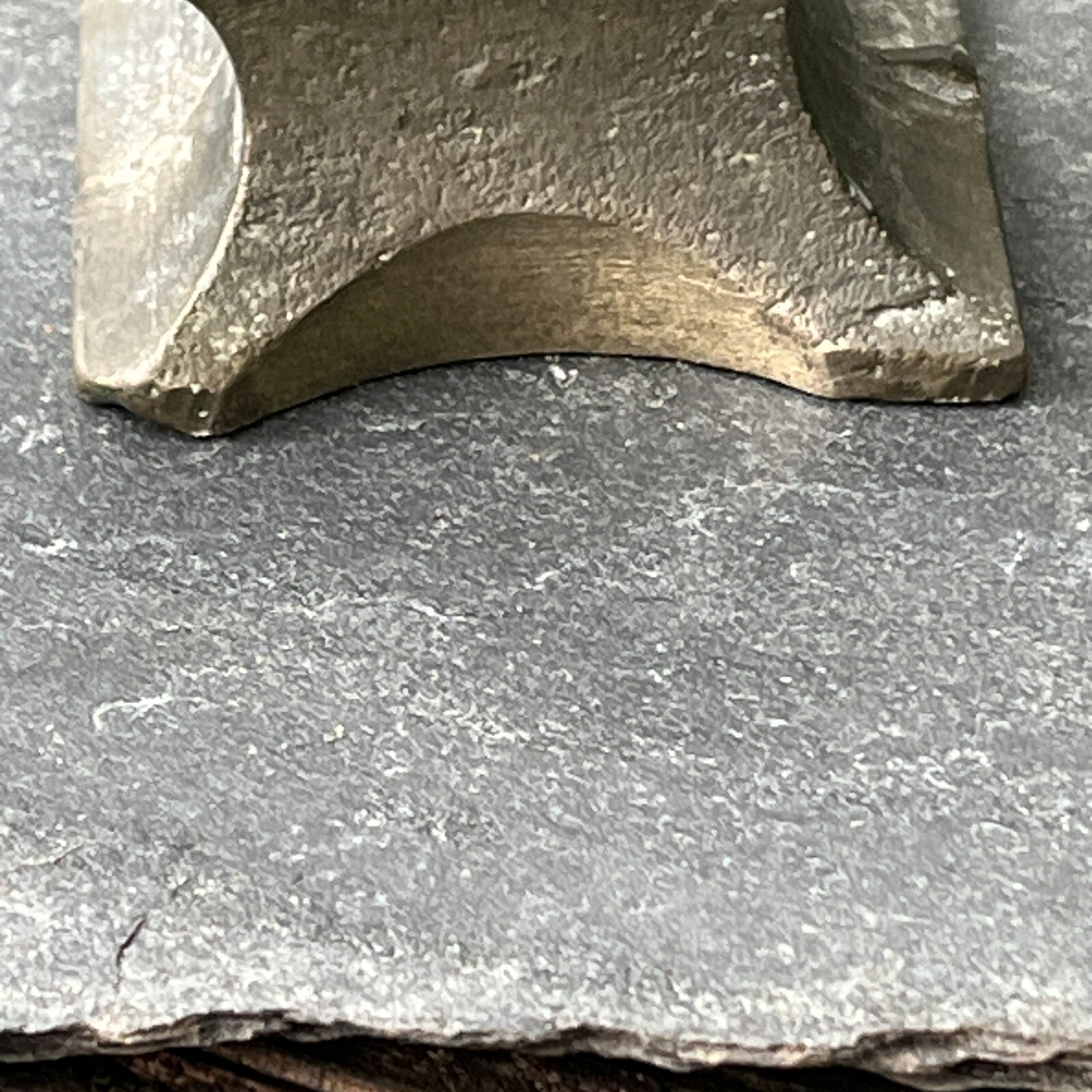 3 1/2″ Small Solid Brass Desk or Bench Top Jeweler’s Shaping Anvil Vintage