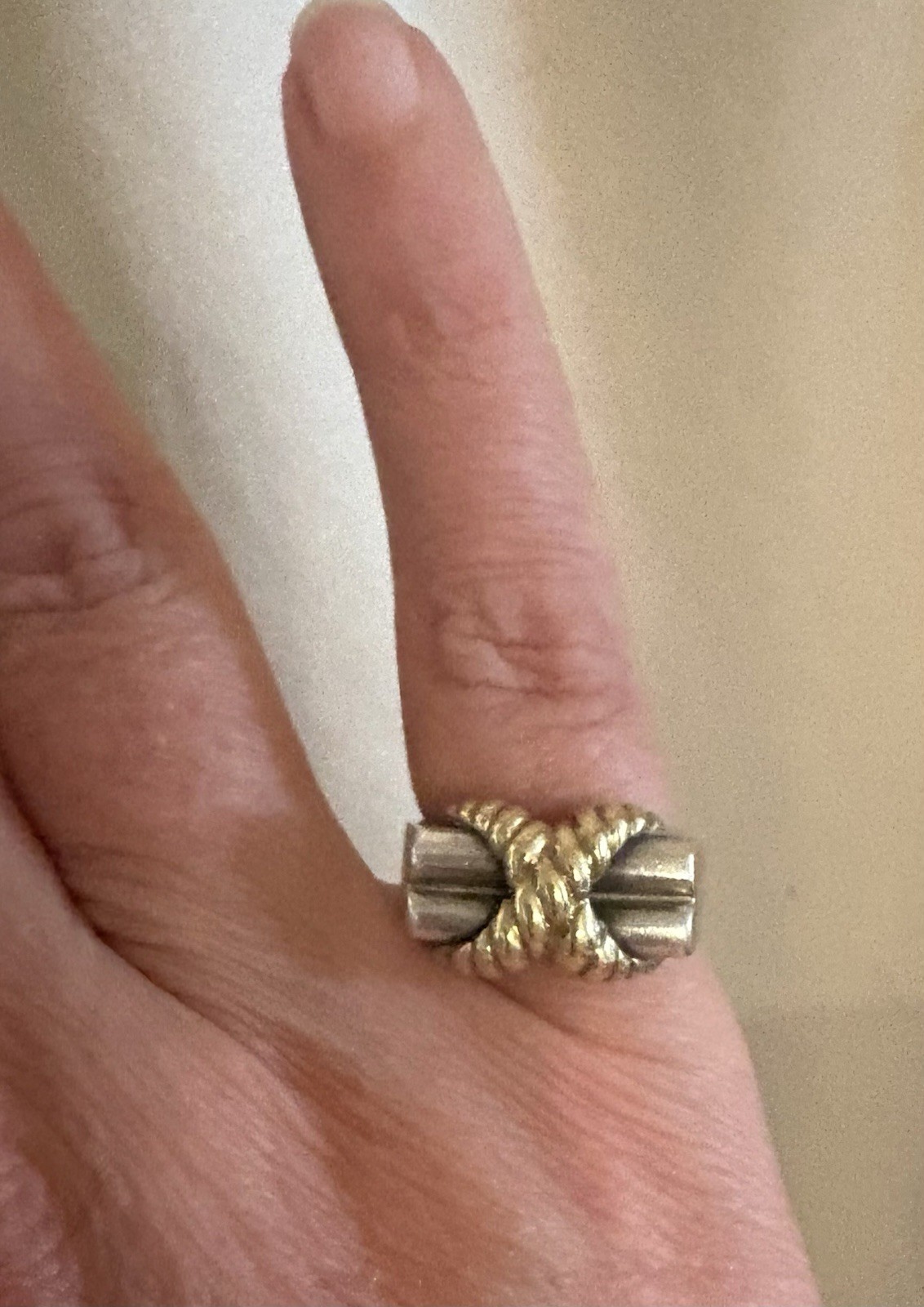 Two-Tone Twisted Rope Knot Band Ring Silver/Gold Tone Sz 5 10mm
