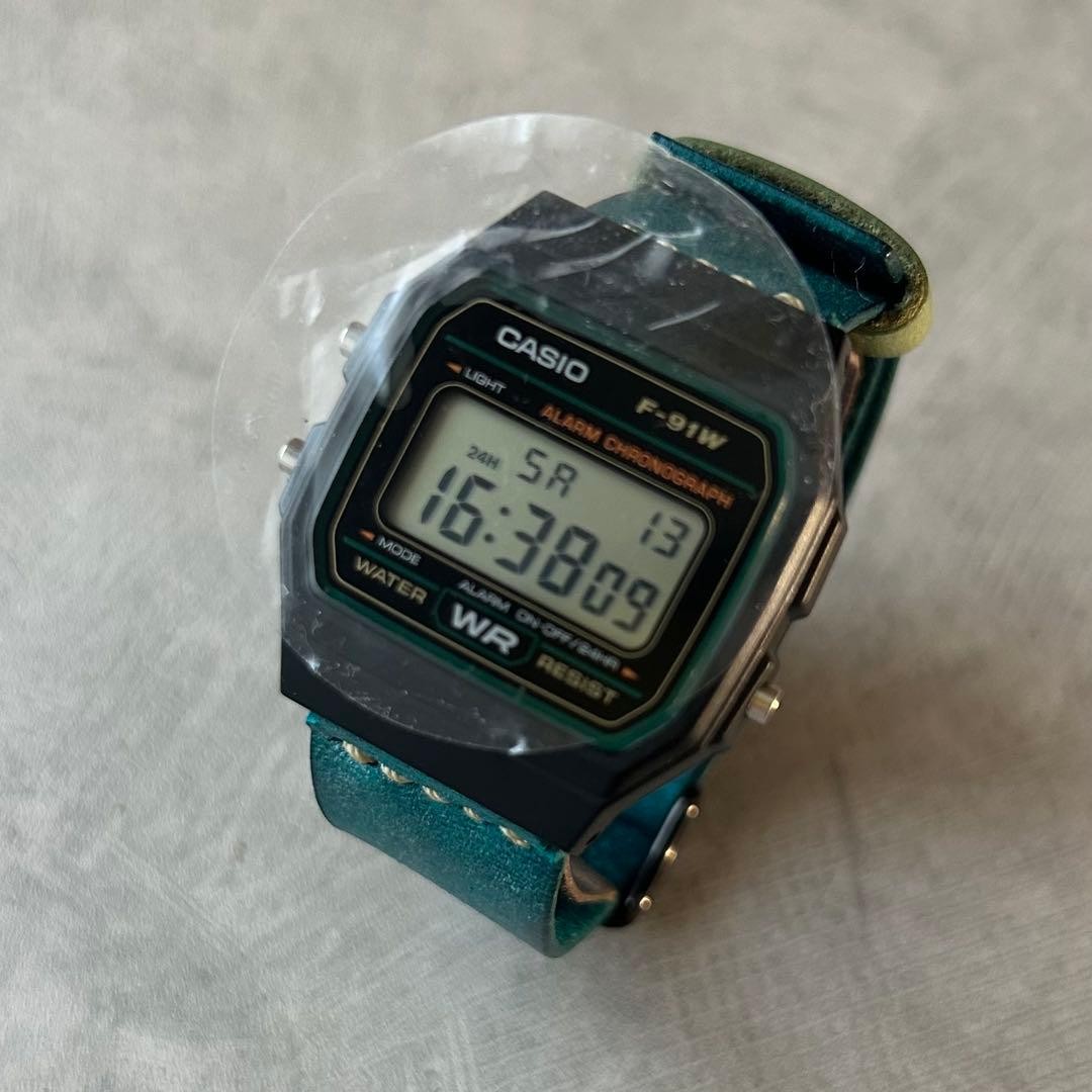 CASIO F 91W leather belt custom Marugo wax turquoise