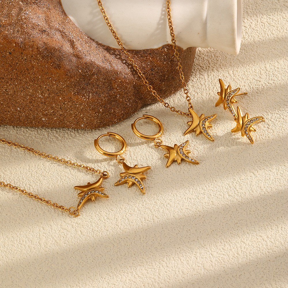 18K Gold Plated Stainless Steel Eight Pointed Star Cubic Zirconia Jewelry Set