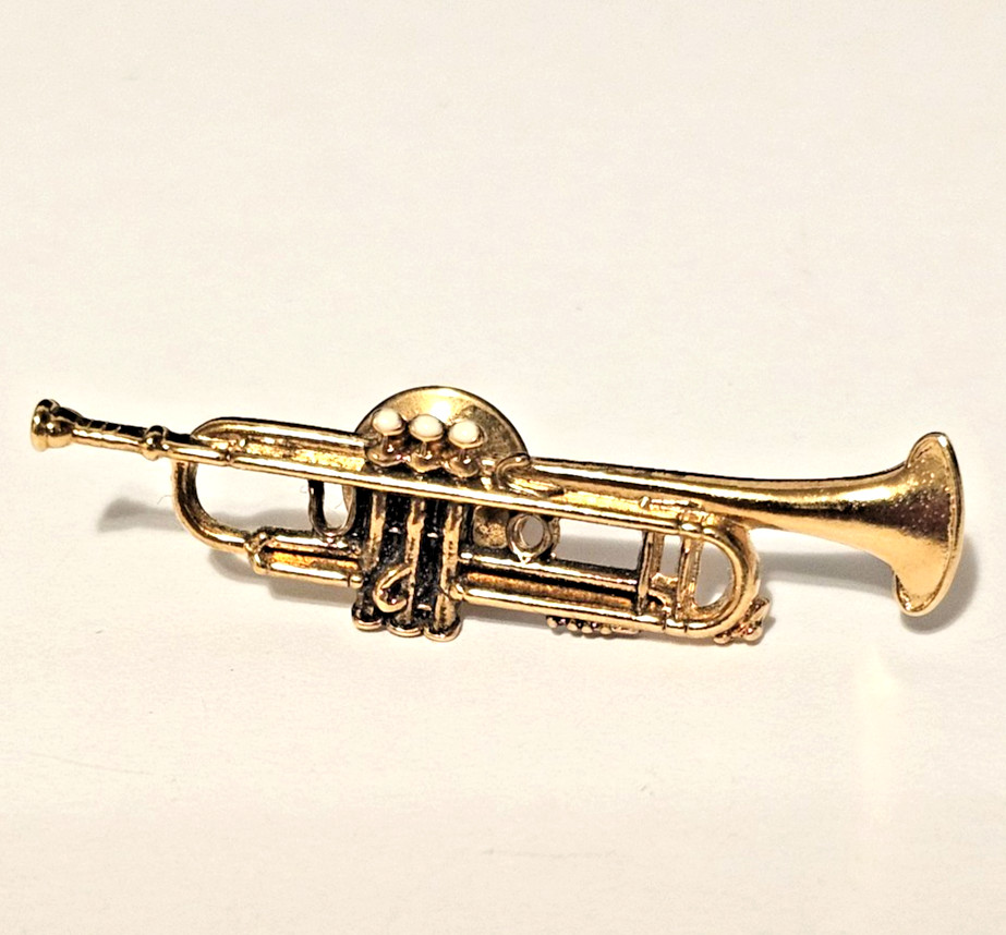 VTG Future Primitive Gold Tone Trumpet Musical Instrument Pin Museum Quality