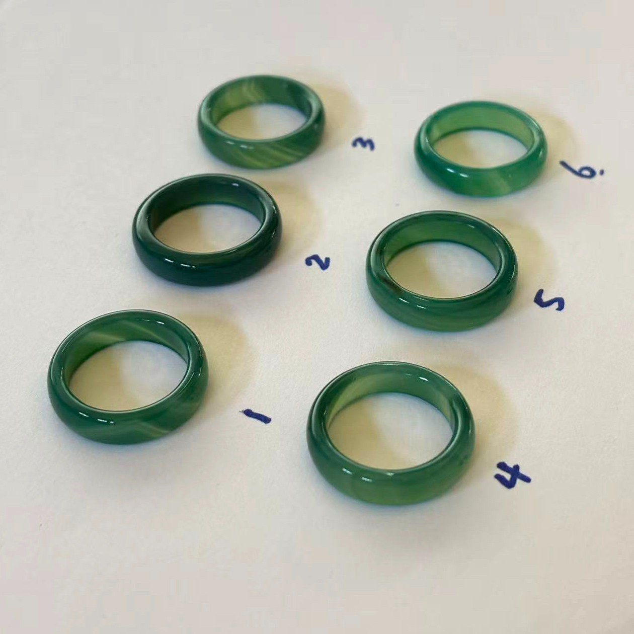 Natural Translucent Green Agate Band Rings, Width about 5-6mm, Size 7-8