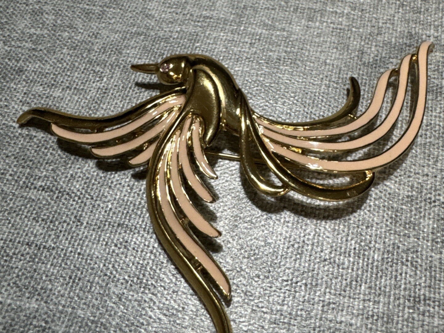 Vintage Trifari 1980s Signed Gold Pink Enamel Paradise Bird Brooch Rare!