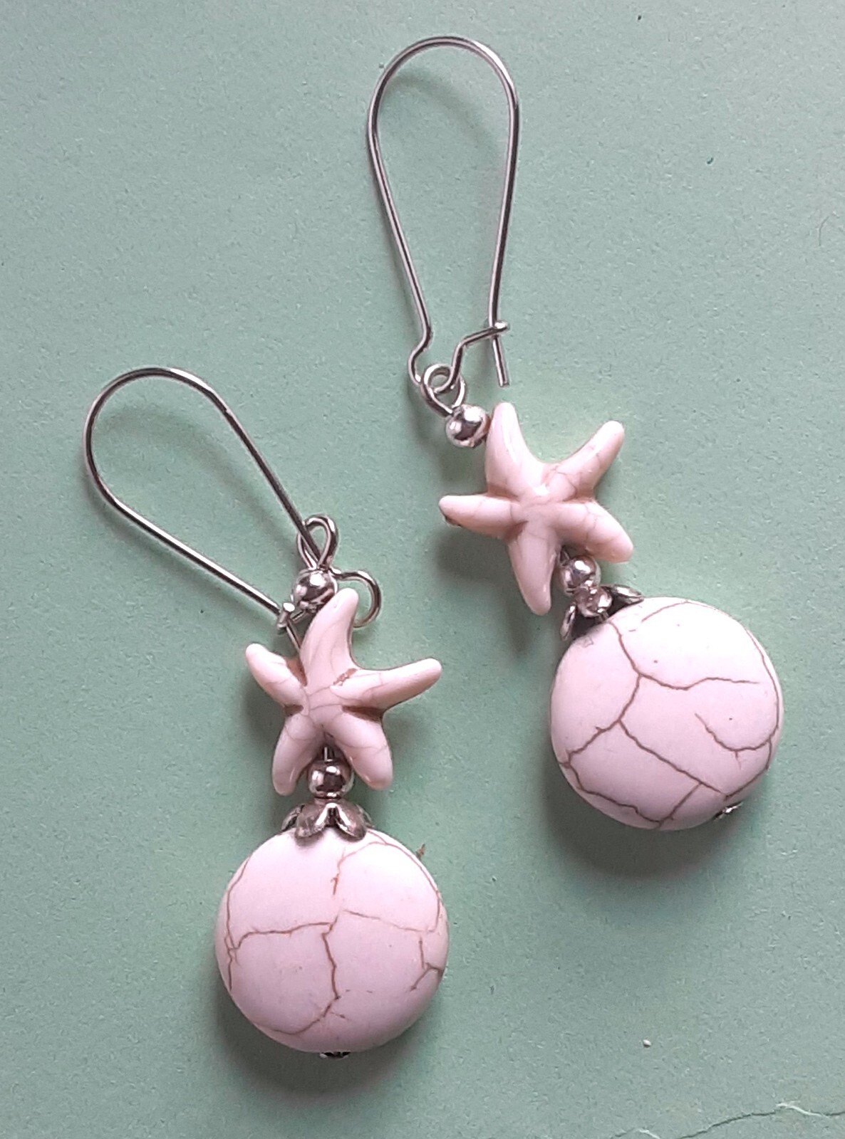 white STARFISH theme TURQUOISE dangle SP KIDNEY WIRE handcrafted XGET