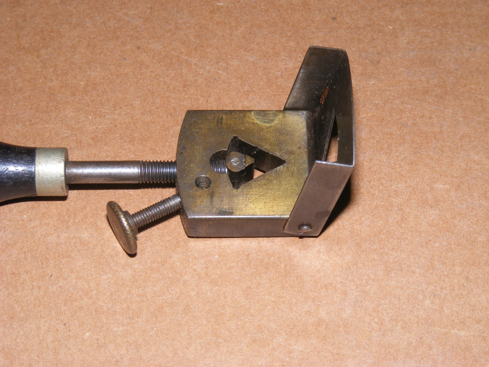 Watchmaker’s/Jeweler’s Specialty V Groove Hand Pin Vise Handle