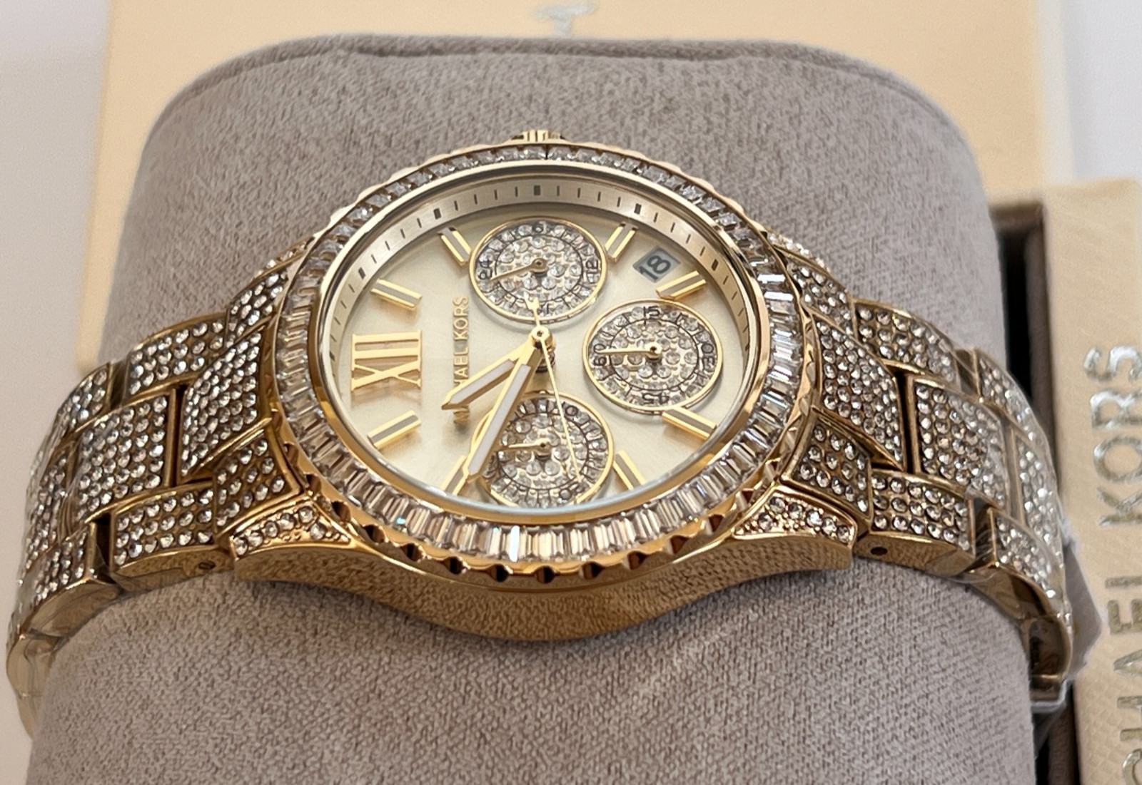 Michael Kors MK7254 Everest Pave Chronograph Gold-Tone Ladies Watch NWT/Box $495