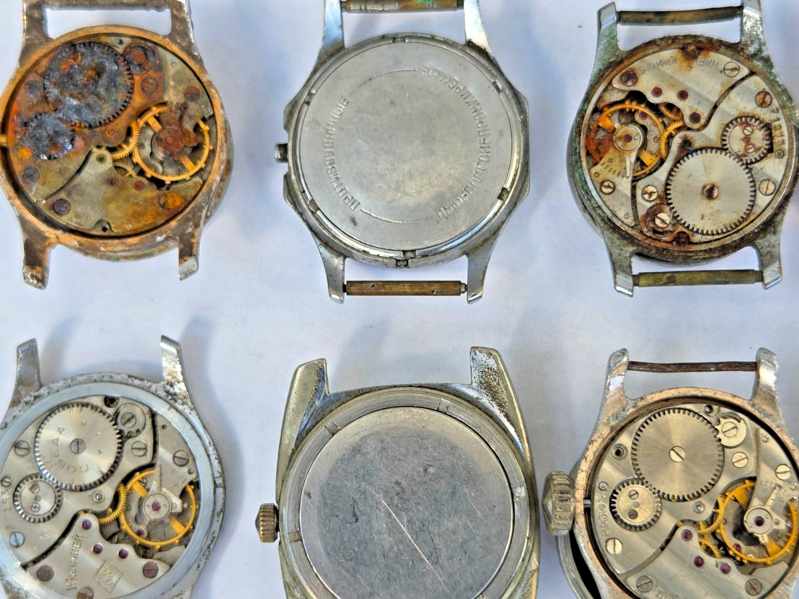 Lot of 75 Russian Watches Vostok Pobeda Mayak Zim etc Not working for parts Read
