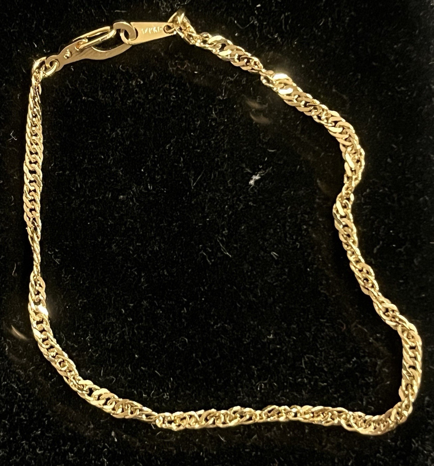 14KT GP Jewelry (2 Necklaces & 3 Bracelets) Wearable – .77 oz / 23.8 Grams