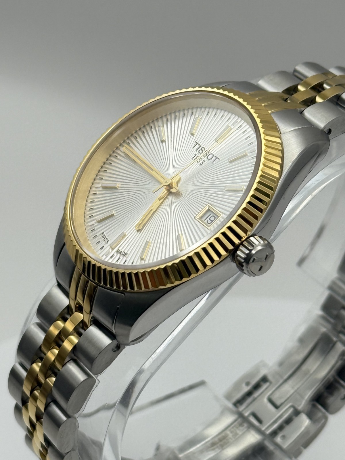 Tissot Ballade Quartz Silver Dial Ladies 34mm. Watch T1562102203100