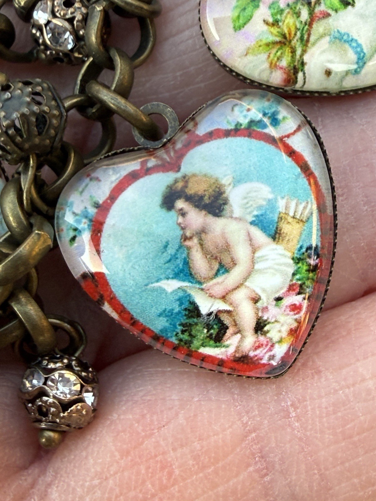 Victorian Style Valentines Charm Bracelet With Heart Motif & 8 Victorian Images