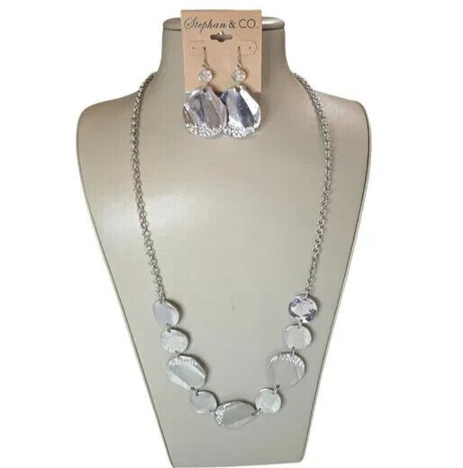 Stephan & Co Women’s Silver Plated Rhinestone Necklace Set NWT