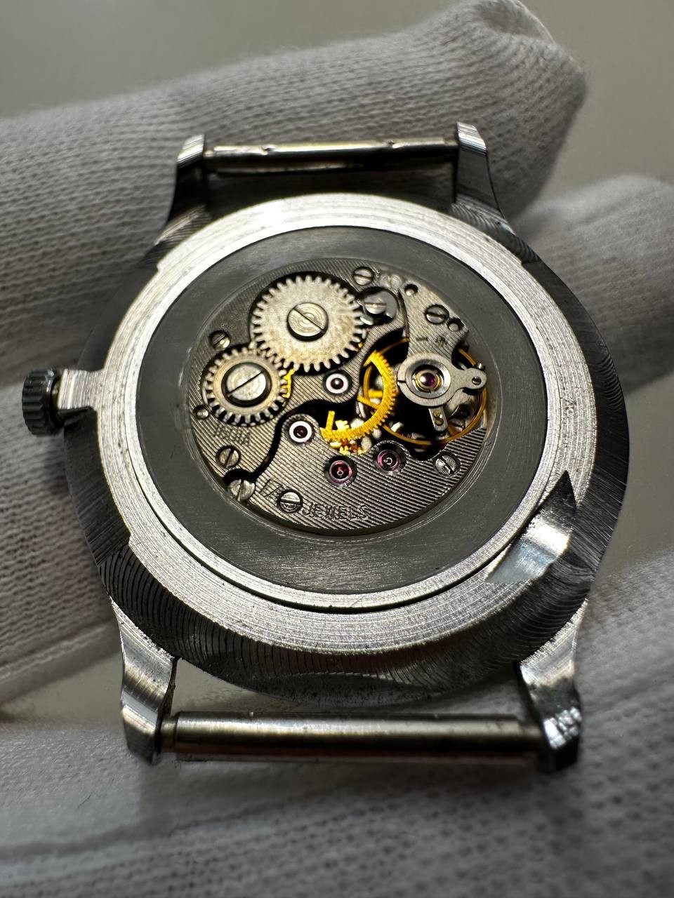Vintage USSR Chaika 17 Jewels Hockey Player Mechanical Watch Rare Soviet Dial