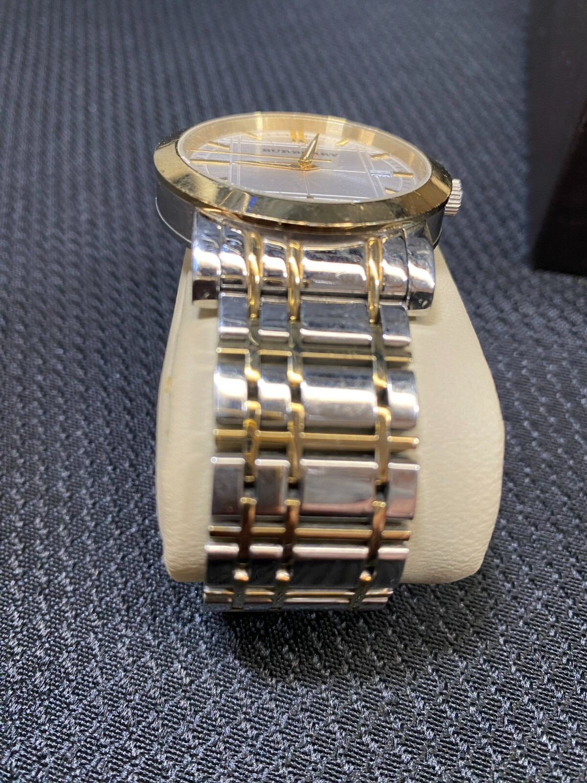 Burberry Two-Tone Silver Gold Swiss Made Unisex Watch ~ 50 m / 165 Feet ~ BU1358