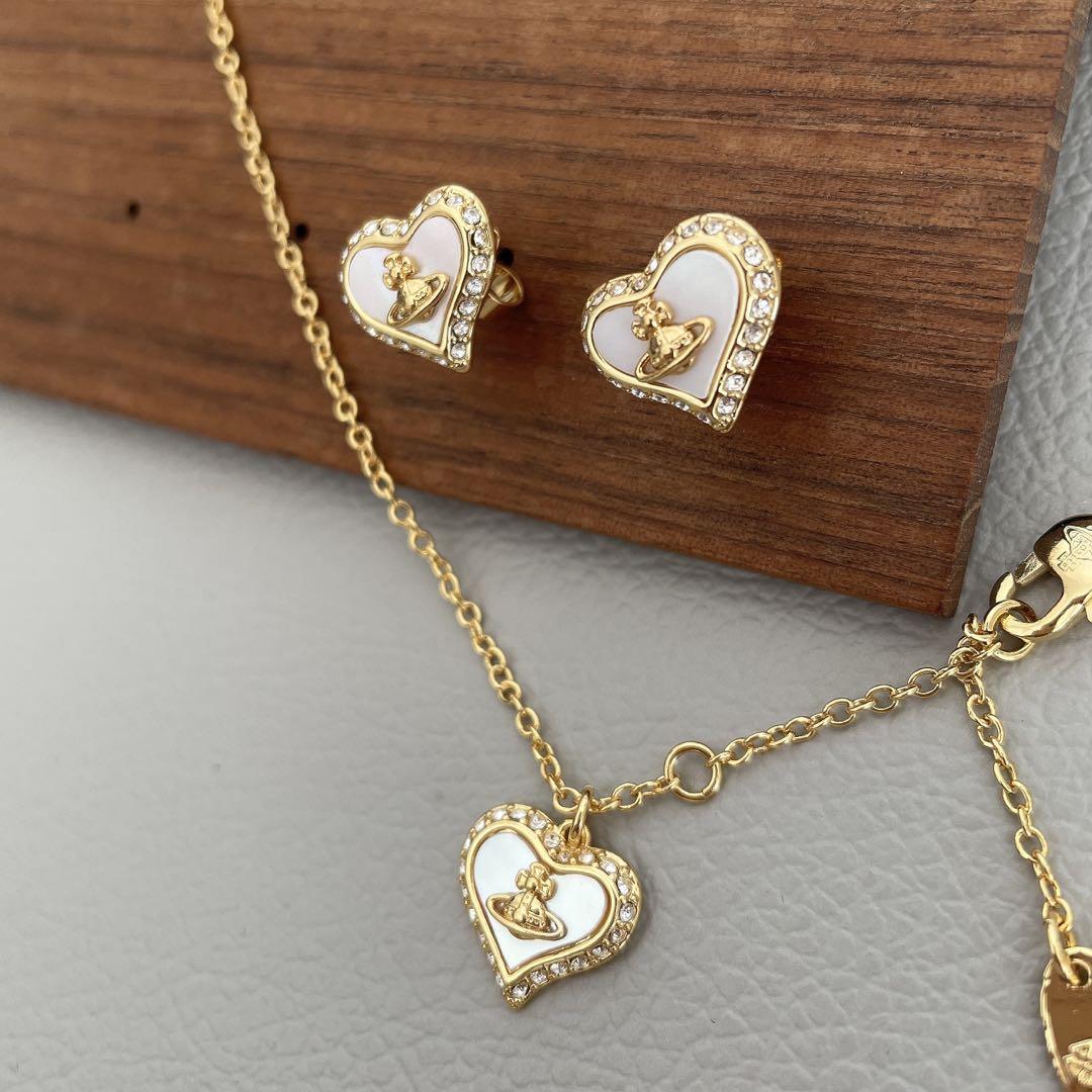 Petra Heart Shell Necklace Earrings Set Gold With Pouch