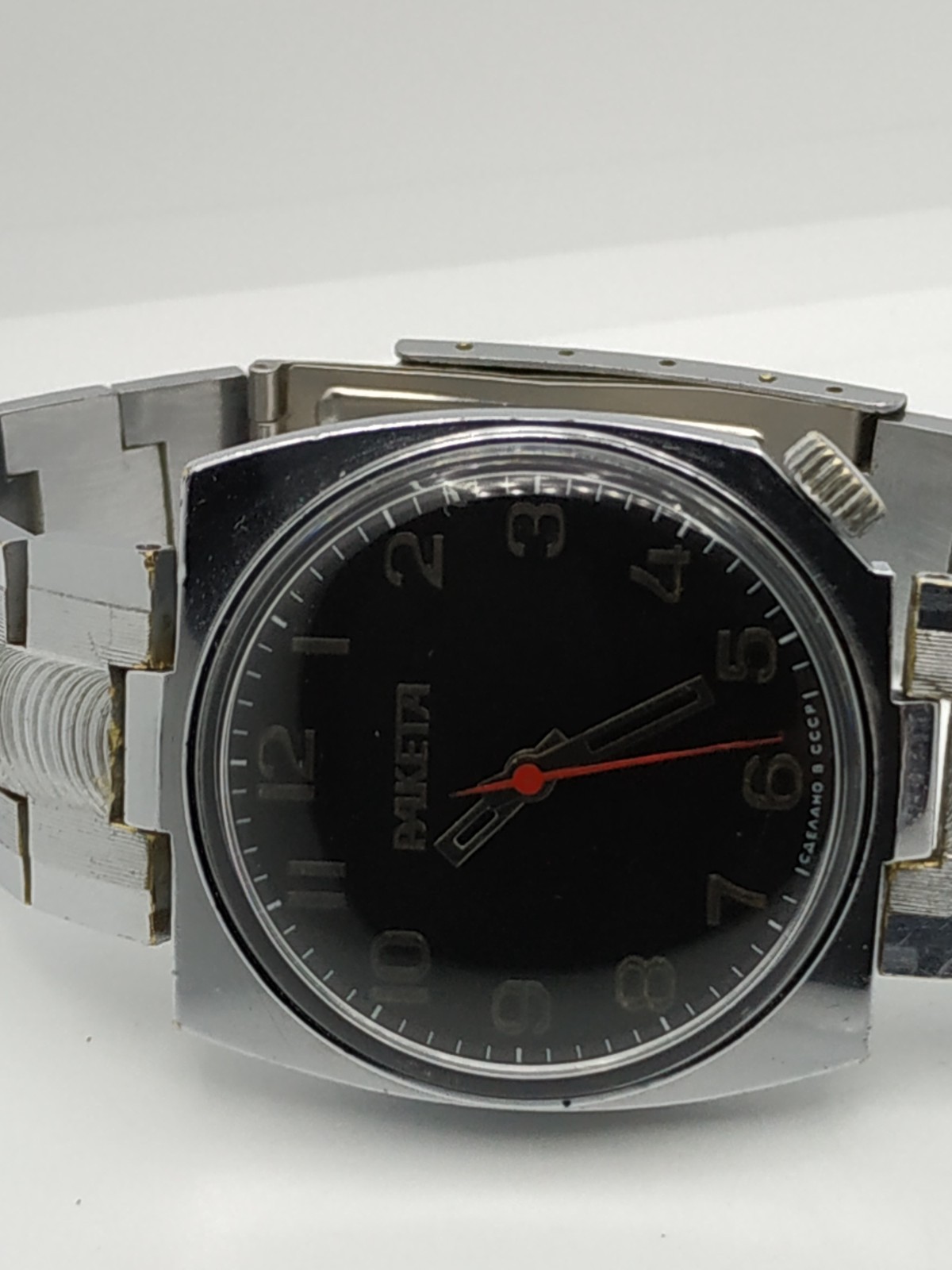 Men’s Dress Vintage USSR Watch RAKETA Mechanical 2609.HA Retro Soviet Black Dial