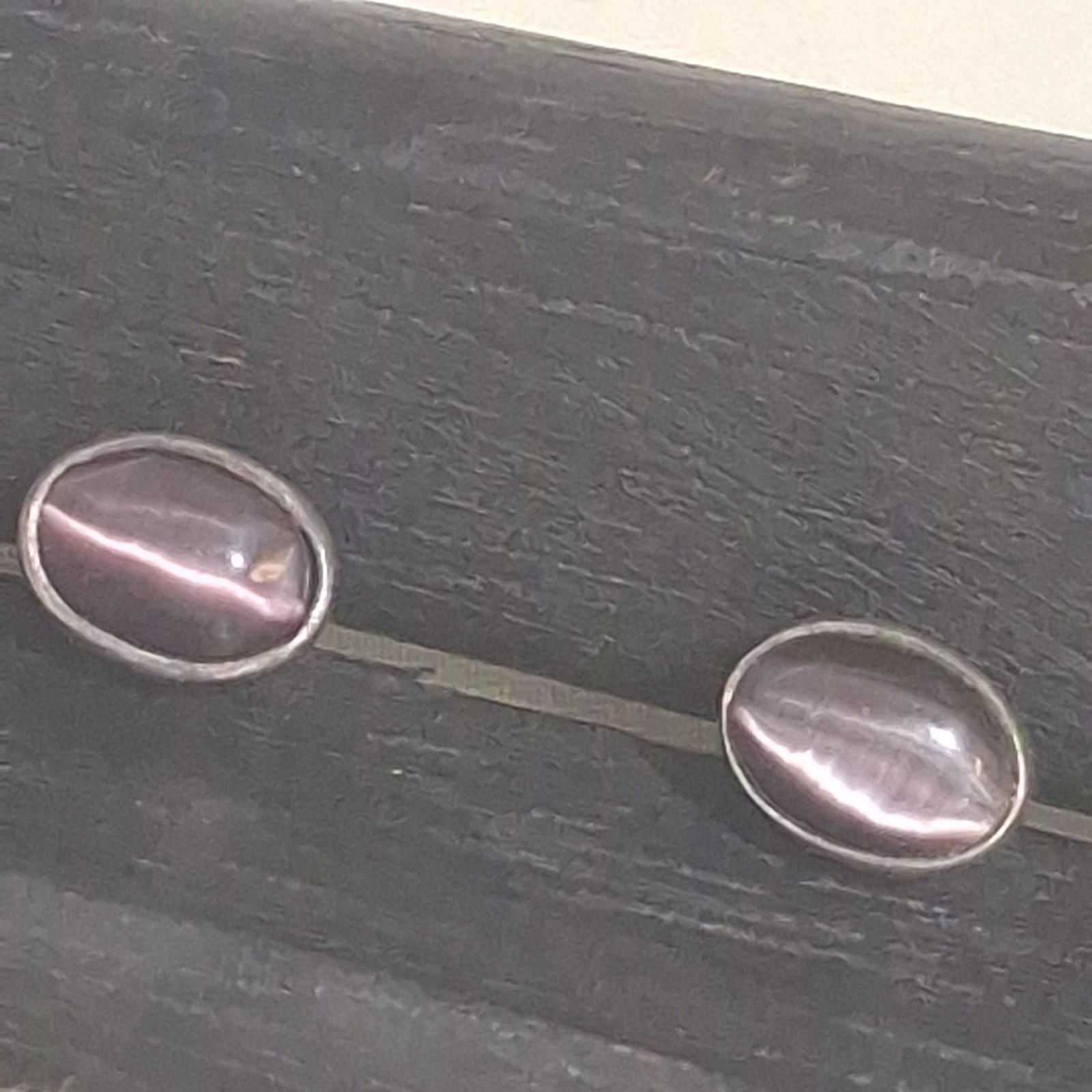 Pre-Owned Sterling Silver Purple Cat Eye Stone Stud Earrings