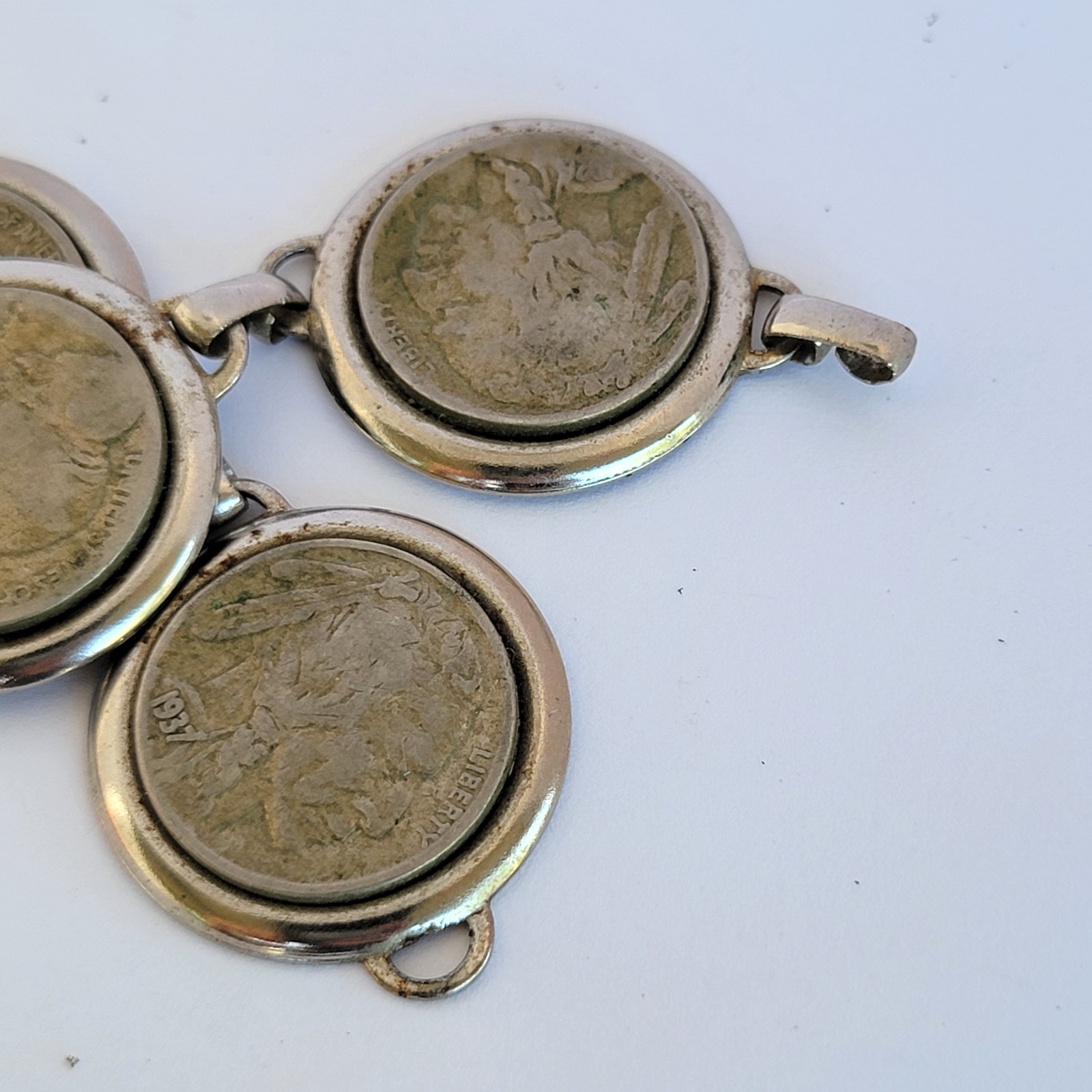 Vintage Buffalo Native American Indian Nickles NECKLACE Part 14″ Chain ***READ**