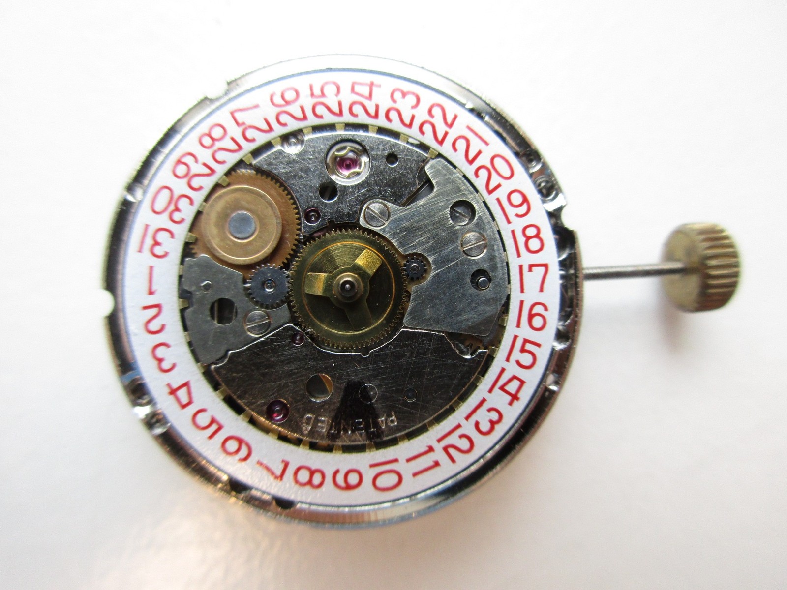ETA cal. 2782 Swiss N.O.S. automatic watch movement – red date at 3