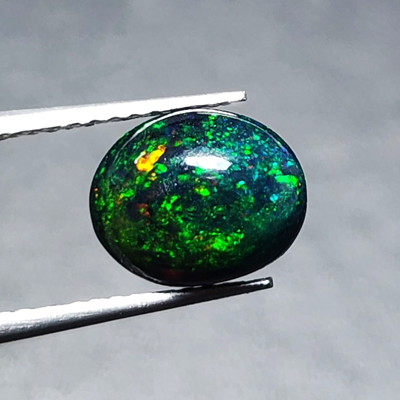 Ethiopian Welo Black Opal AAA+ Oval Cabochon Strong Green Play Loose 1.20Ct Gem
