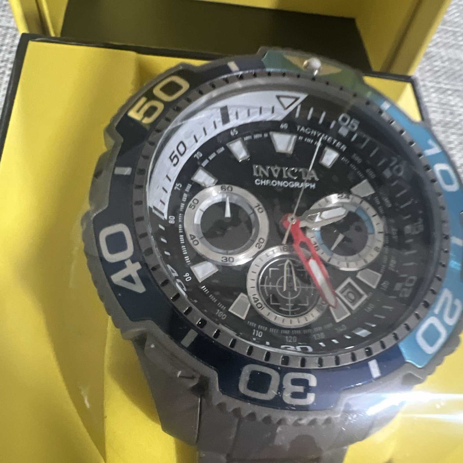 Invicta Chronograph Quartz Tachymeter Date Black Dial Blue/Black Bezel Box