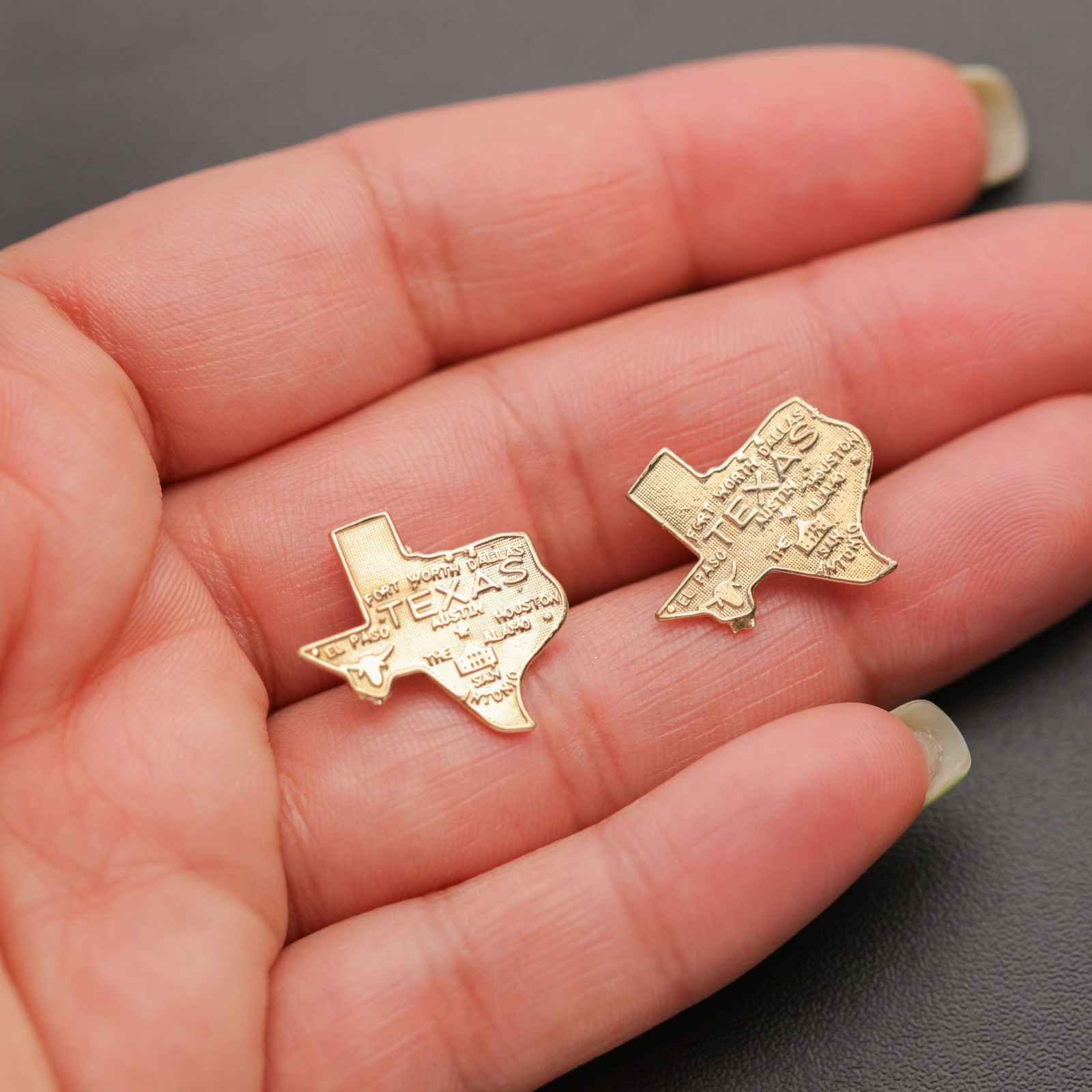 10K Gold Diamond-Cut Map of Texas Stud Earrings Yellow Gold