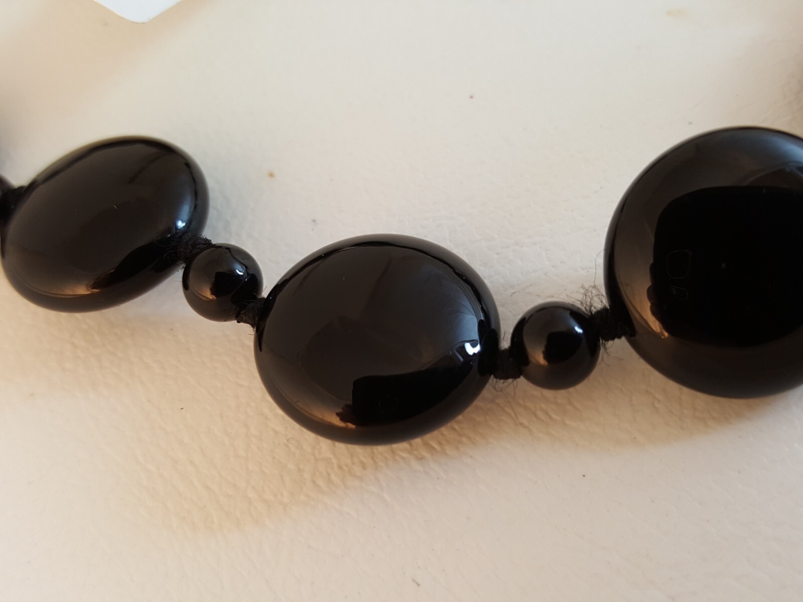 Onyx wafer disc necklace 28″ long orig tag still attached!