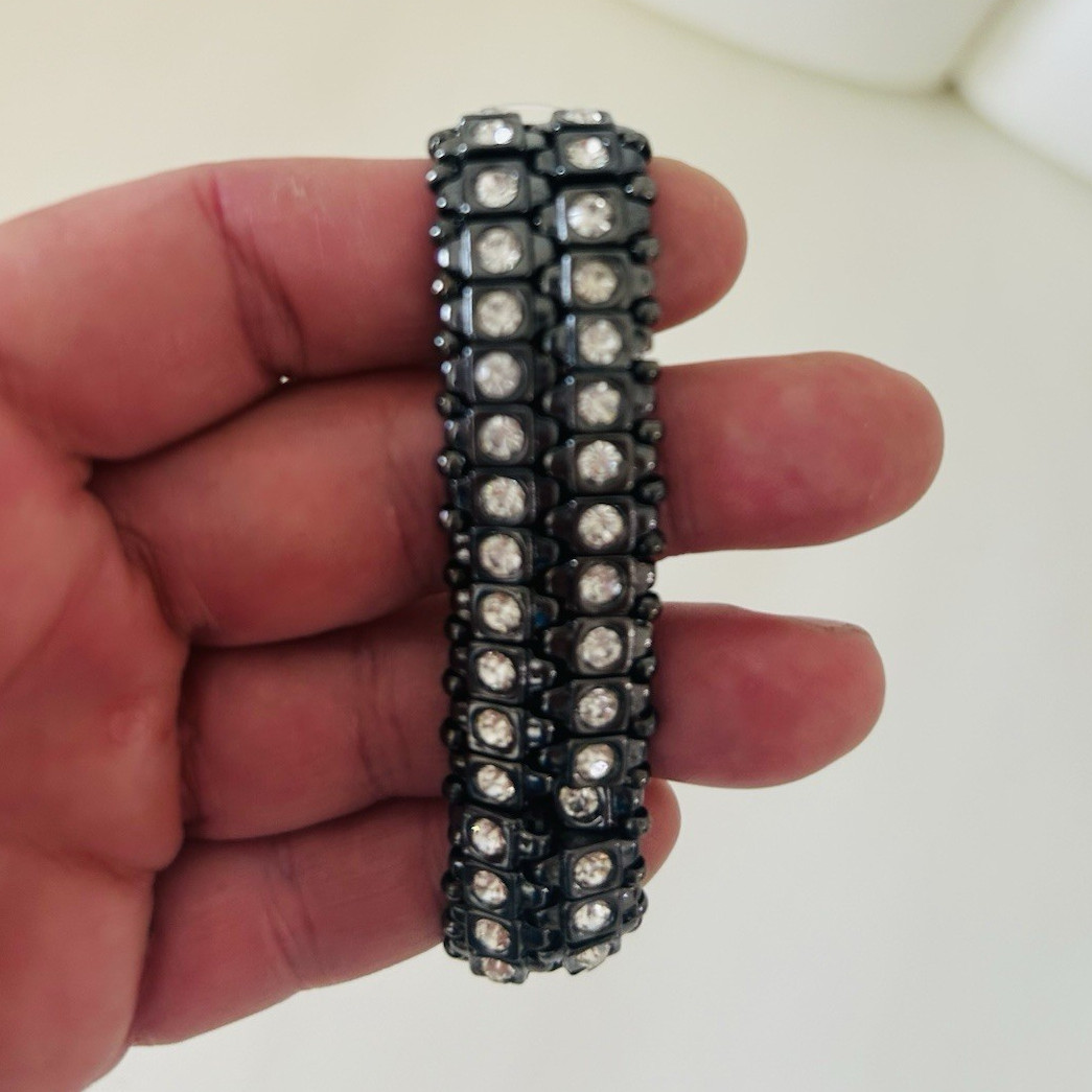 Chico’s Gunmetal Clear Rhinestone Stretch Bracelet Wide Crystal Cuff NWT