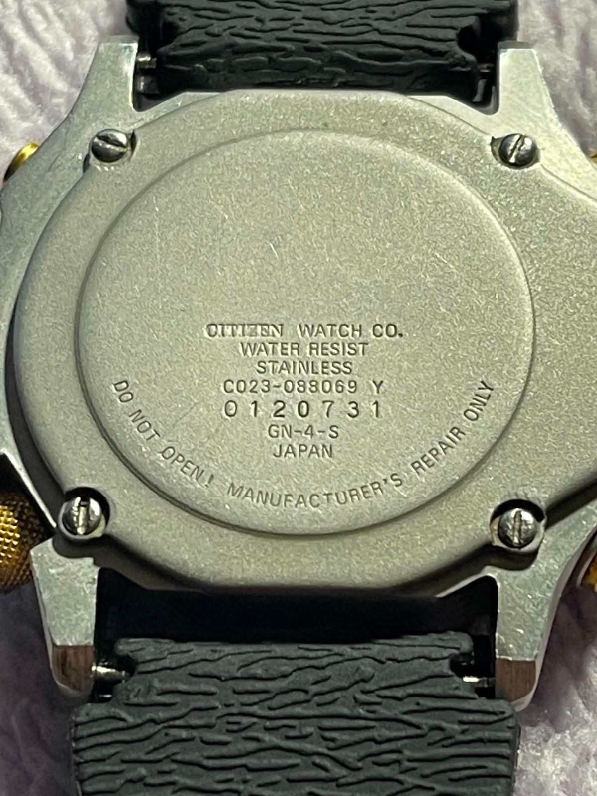 PARTS ONLY Vintage Citizen Aqualand Diver Watch C023-088069 Y