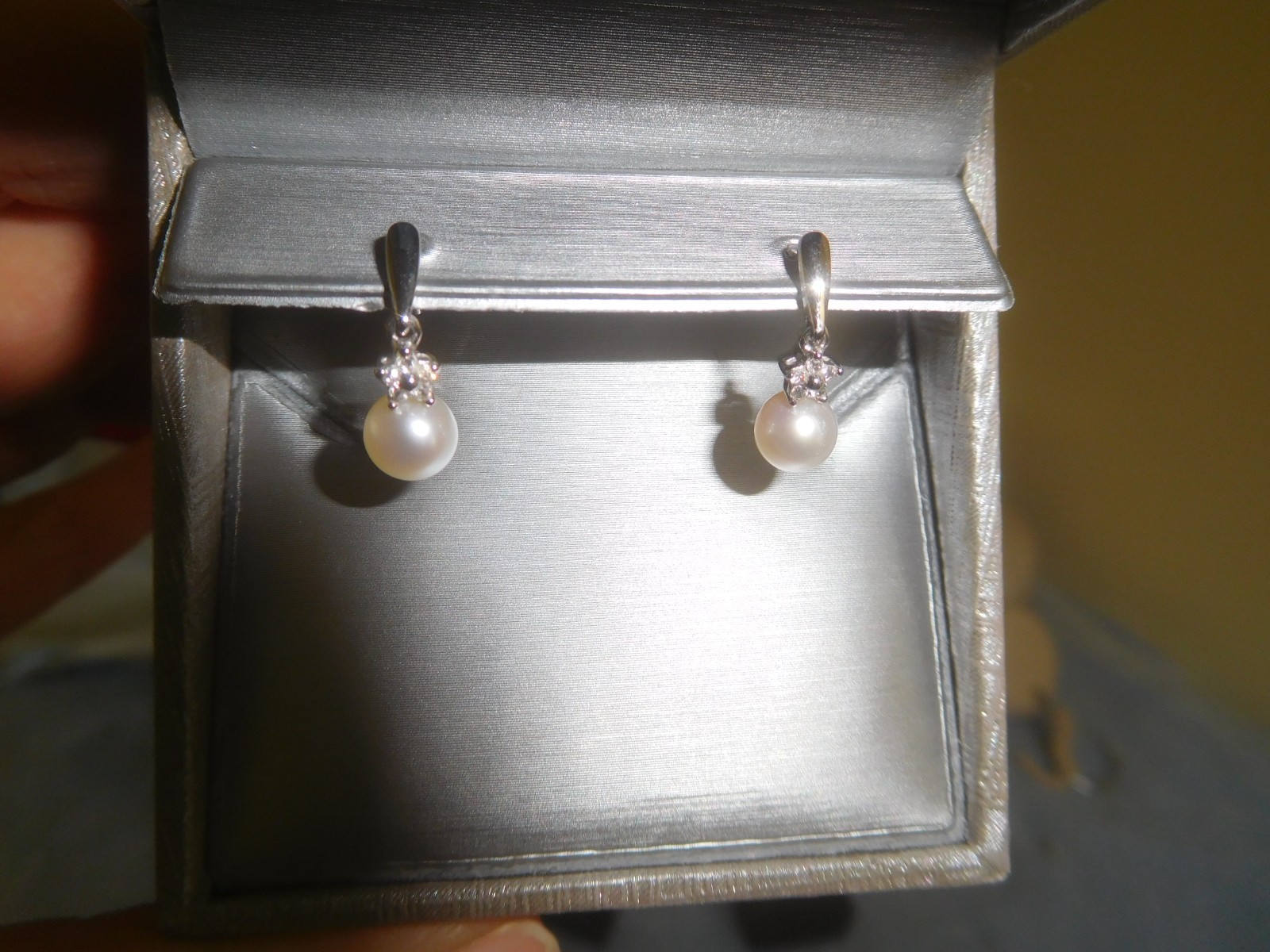 Zales 10k White Gold Diamond Cultured Pearl Drop Dangle Earrings