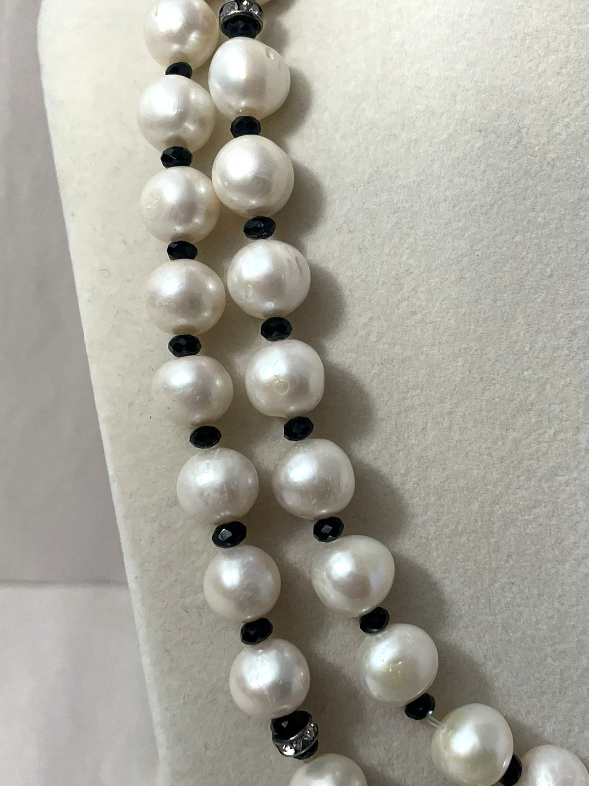 Long 36″ Freshwater Pearl Necklace Black Spacer Beads Statement Strand 132g
