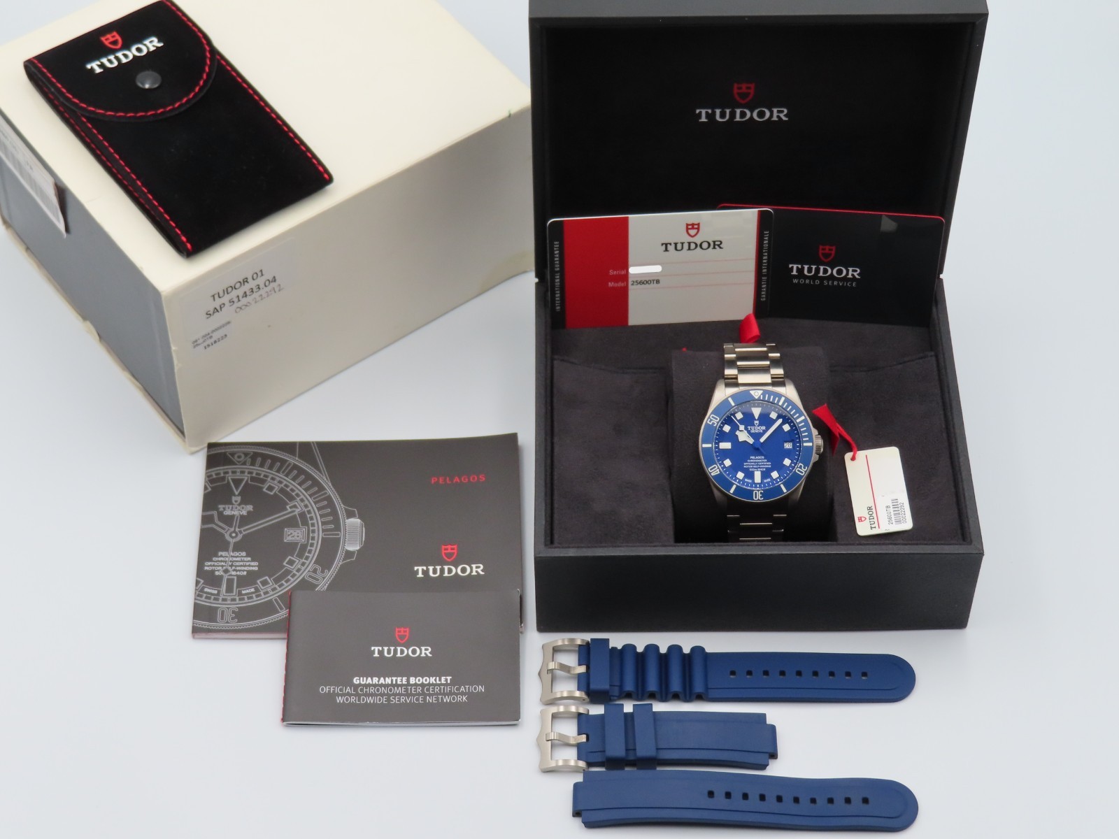 Tudor Pelagos 25600TB Blue Dial 42mm Men’s Titanium Wristwatch Box Papers 2018