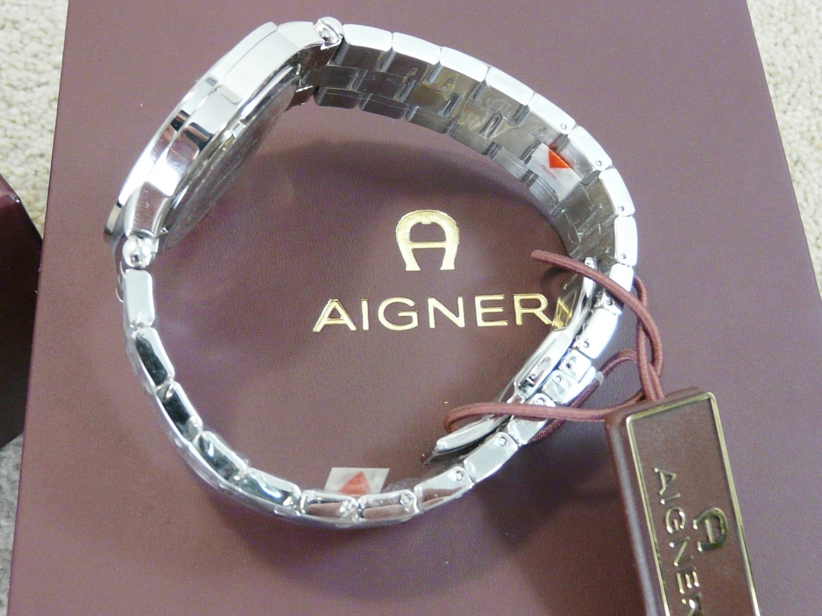 MODERN AIGNER TRIESTE 2 GREEN DIAL SWISS MADE GENTS QUARTZ WRISTWATCH VGC