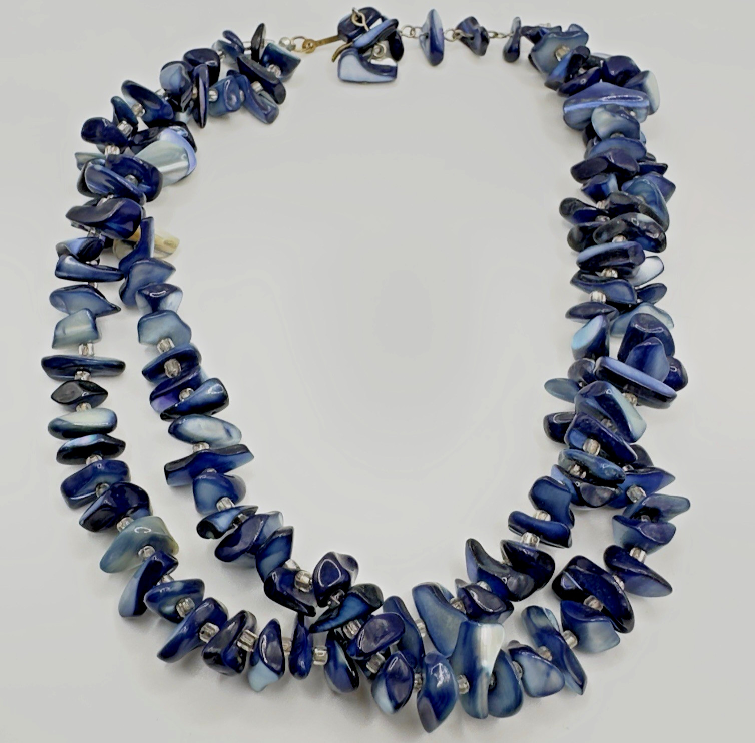 Shell Necklace Double Strand Dyed Dark to Light Blue Adjustable 14″ – 16″ BEAUTY