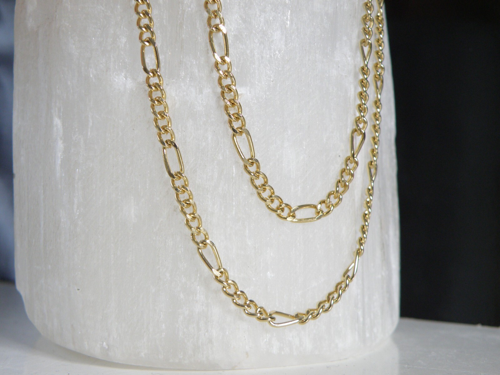 QVC 14KGP Gold Plate Signed Figaro Chain Link Necklace 18″