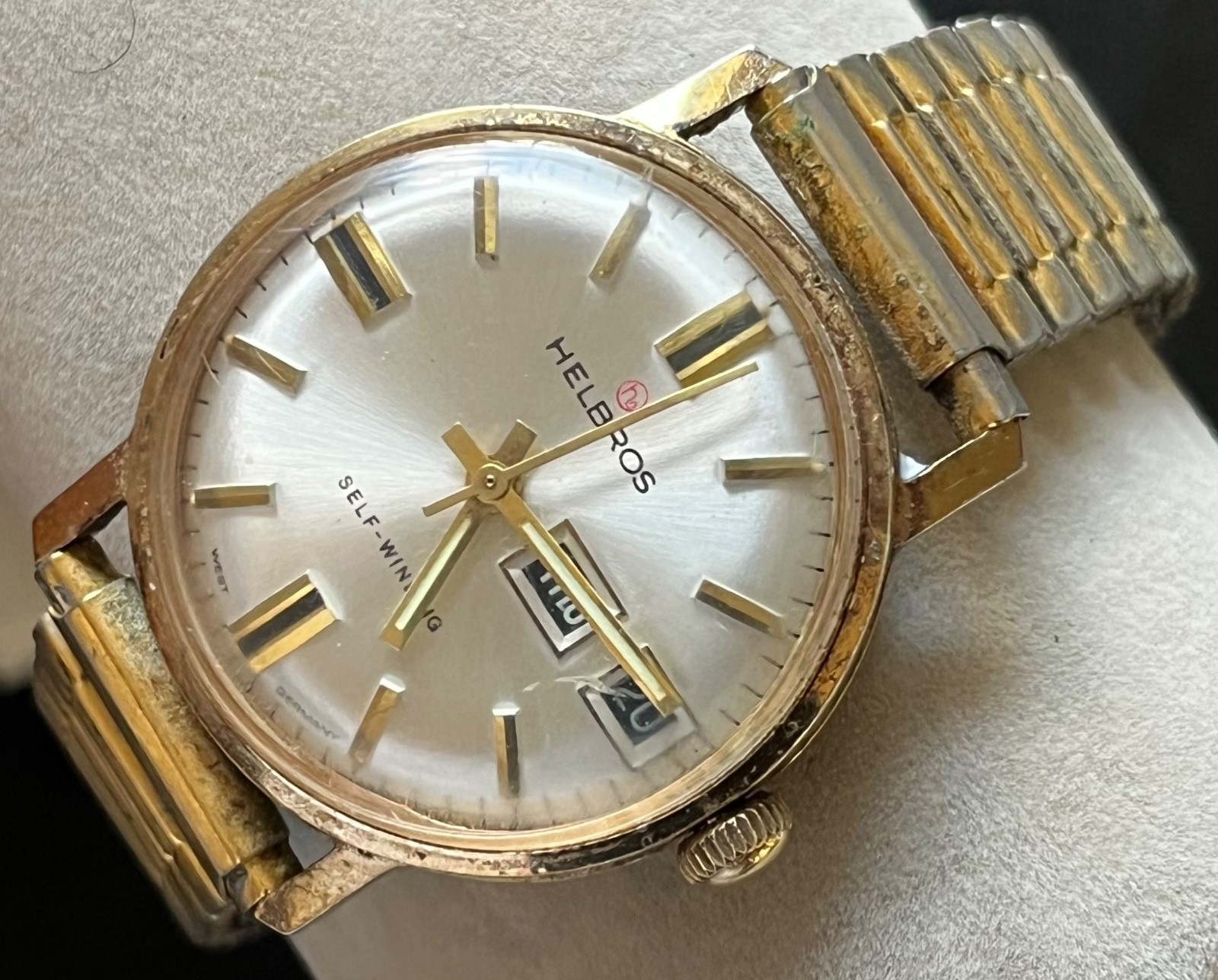 VINTAGE HELBROS WATCH AUTOMATIC DAY DATE SUNBURST GOLD PLATED MEN’S WEST GERMANY