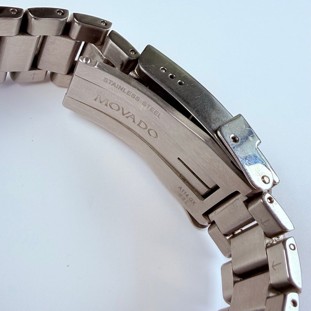 Movado Series 800 Men’s Blue Dial Silver Tone Stain Steel Bracelet Watch 2600013