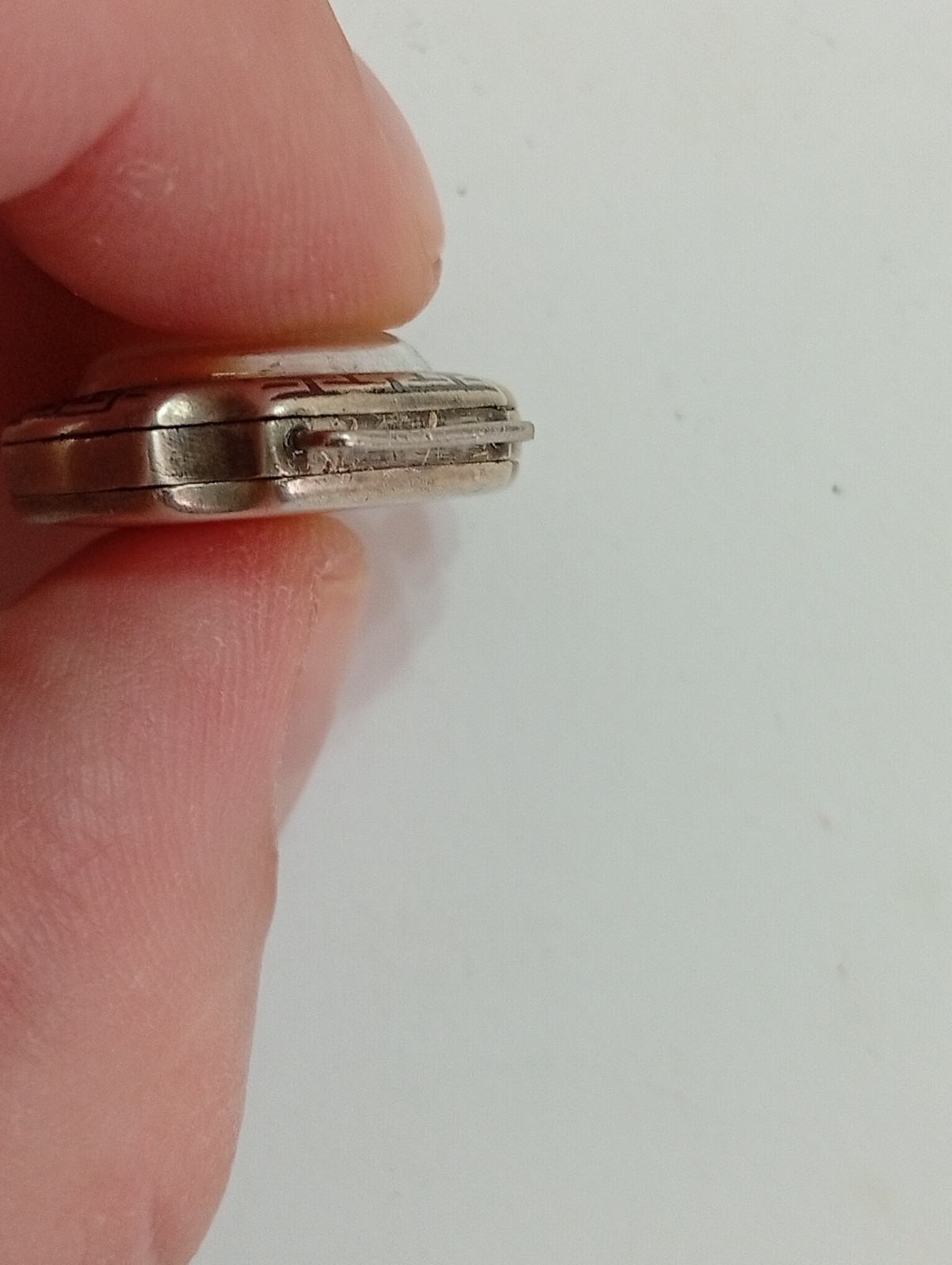 Vintage Rivoli Japan Quartz woman’s Watch – 800 Silver Case – For Parts